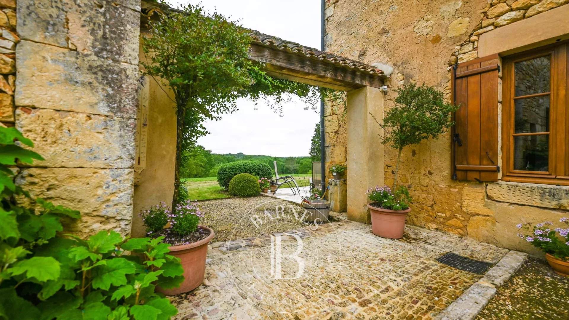 Lalinde  - Property 5 Bedrooms - picture 16