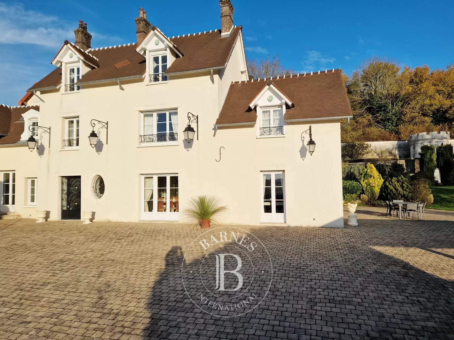 Magny-en-Vexin  - Maison 15 Pi&egrave;ces 6 Chambres - picture 14