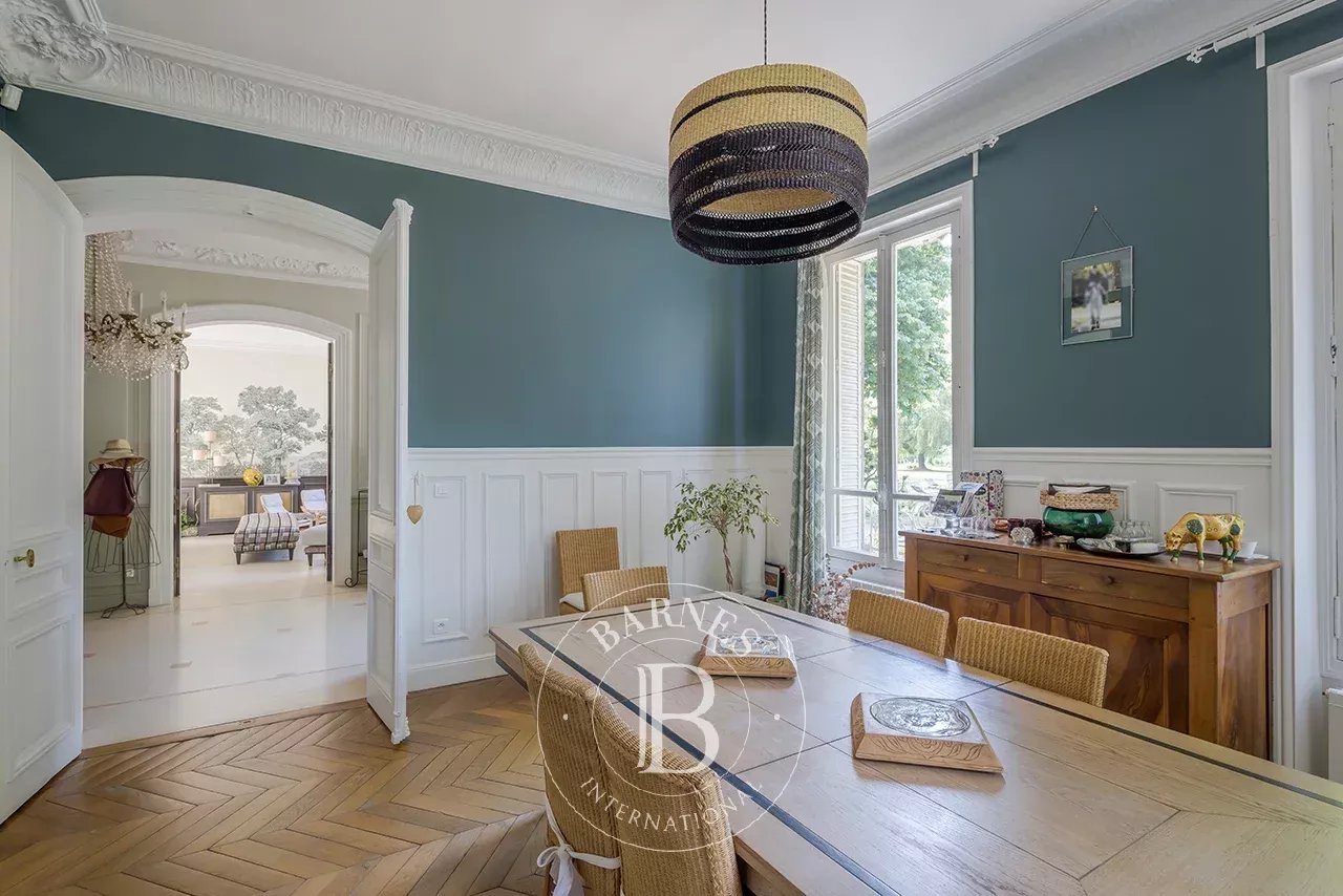 Chambray  - Property 12 Bedrooms - picture 13