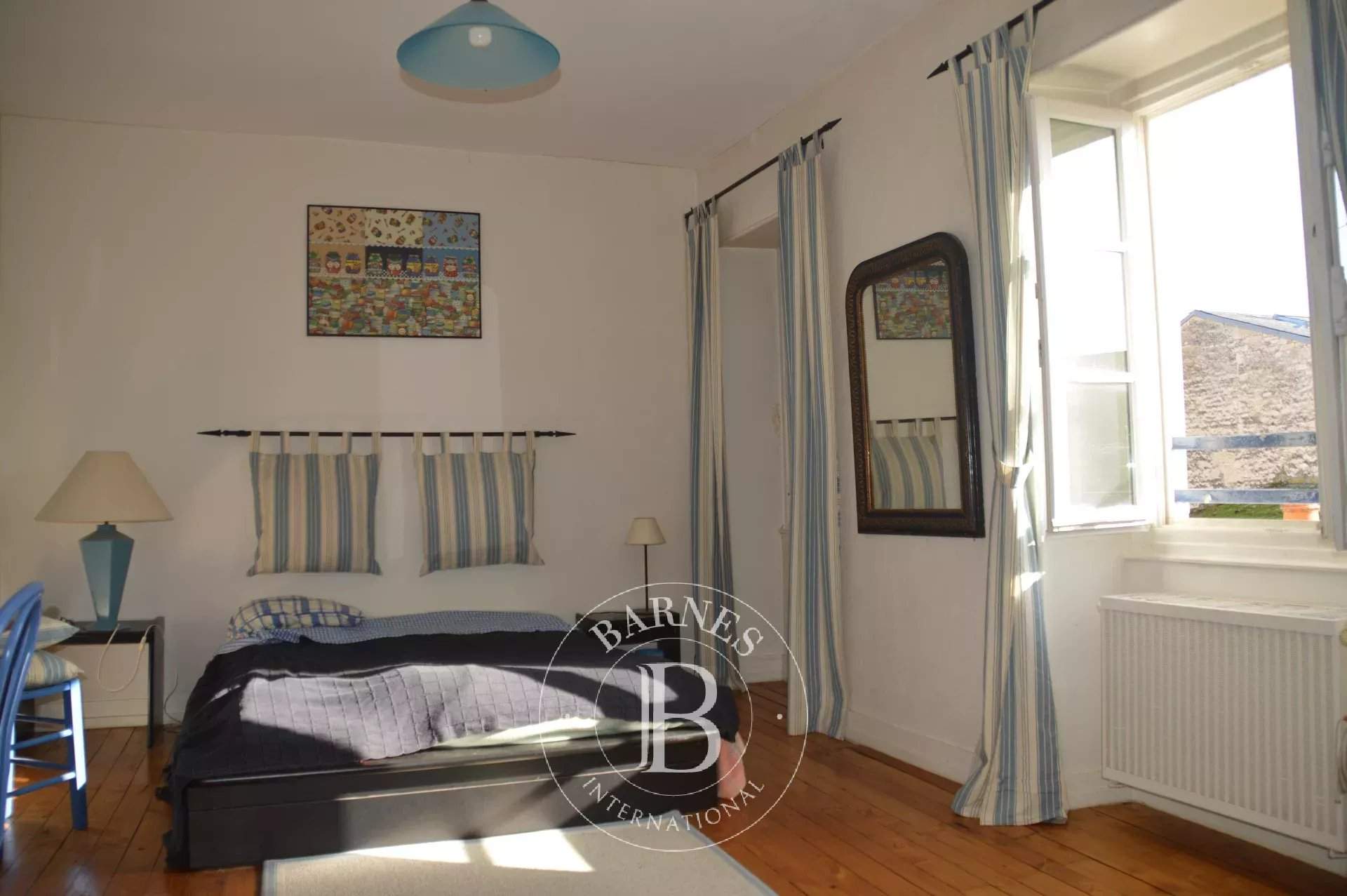 Niort  - Palacete 11 Cuartos 5 Habitaciones - picture 10