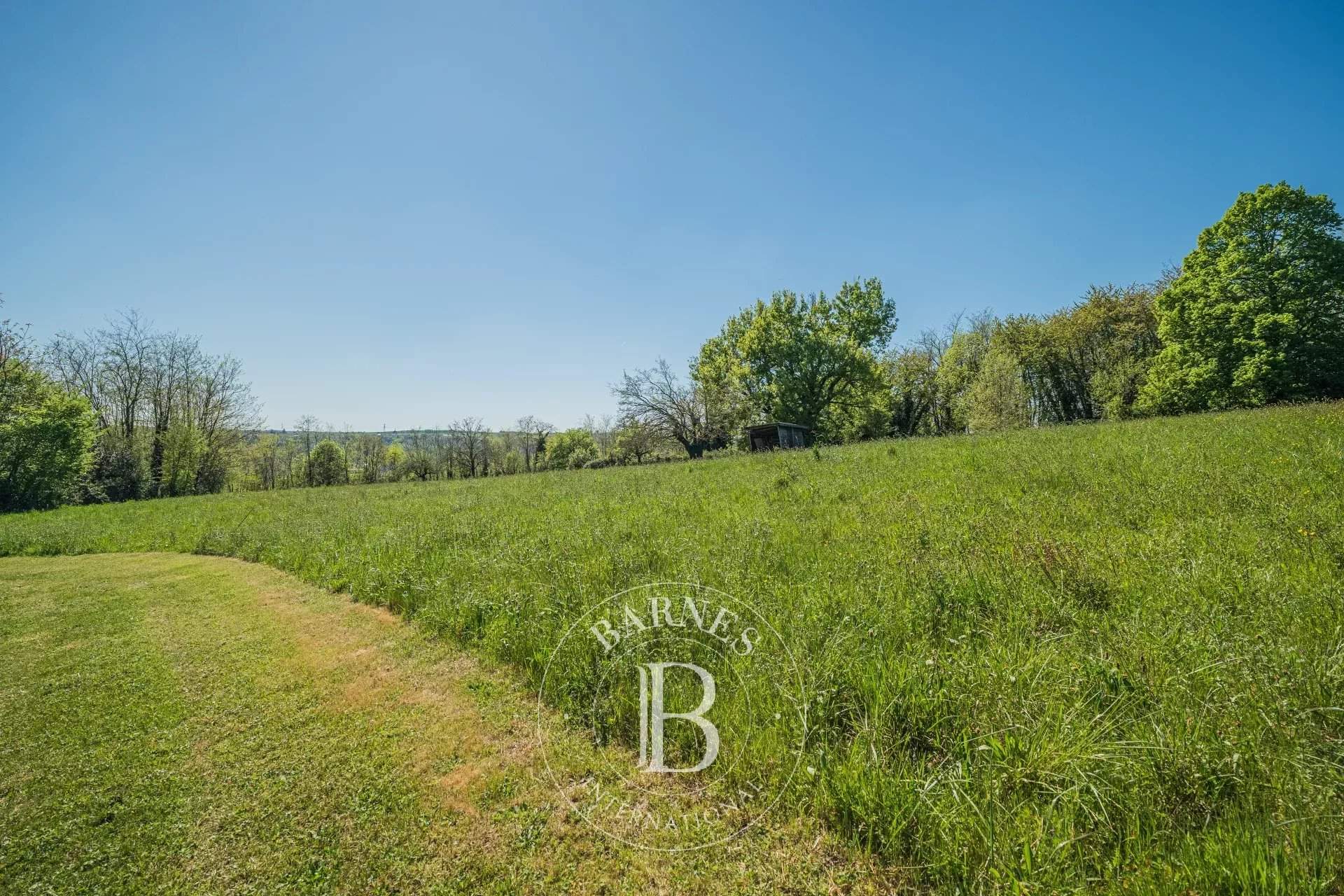 Bourgoin-Jallieu  - Maison 8 Pi&egrave;ces 5 Chambres - picture 19