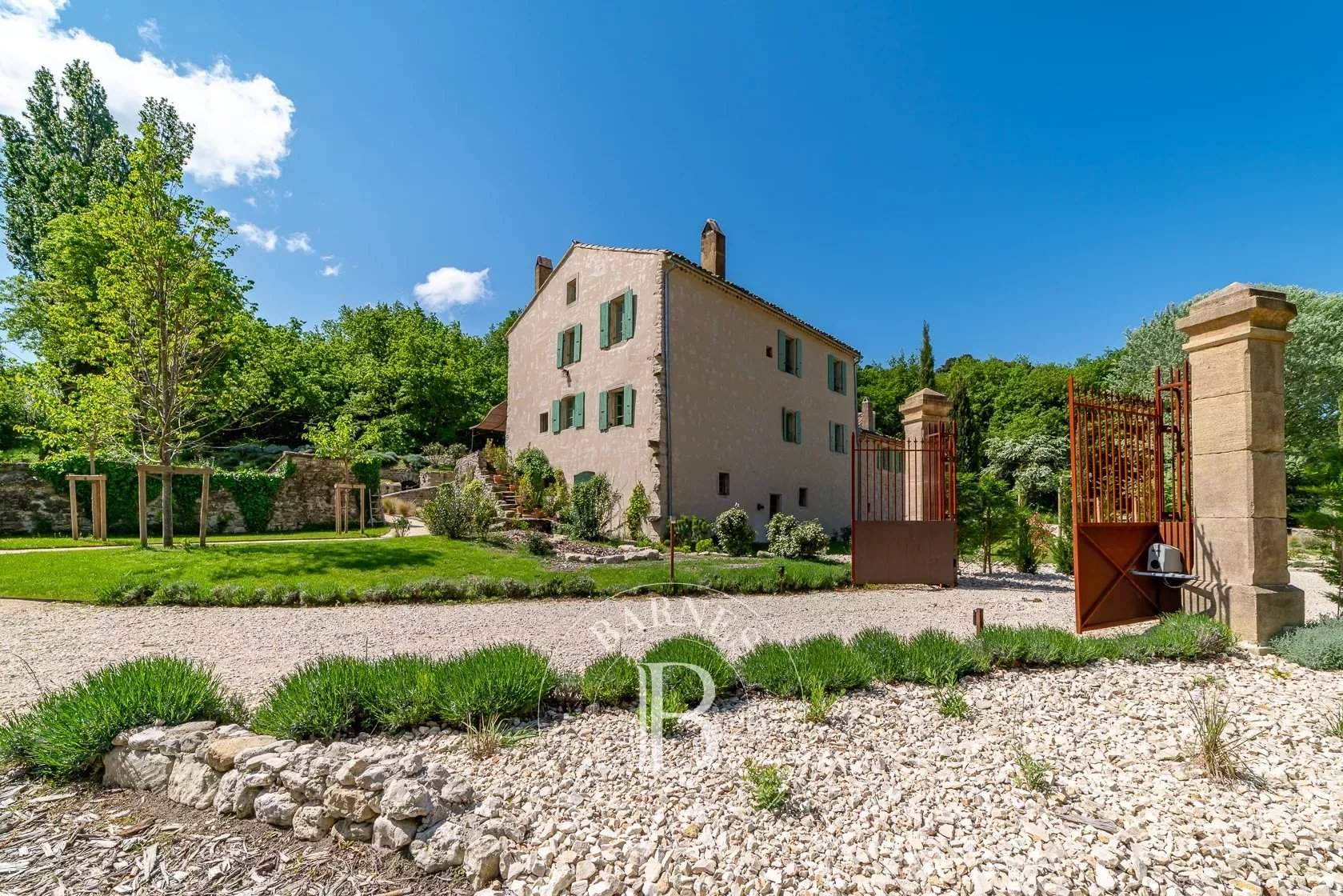 Grignan  - Property 8 Bedrooms - picture 7