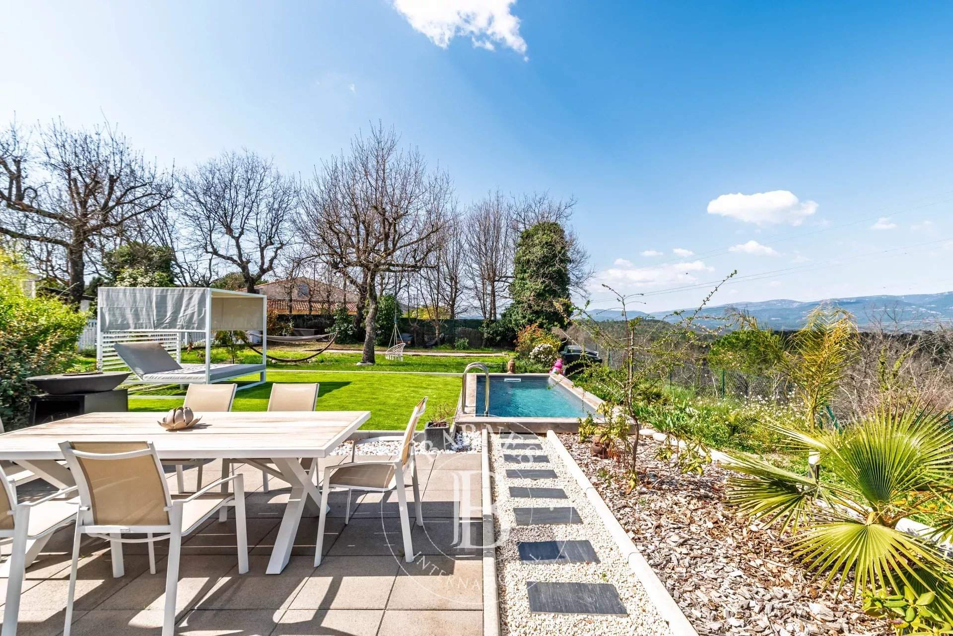 Bagnols-en-Forêt  - Maison d'hôtes 12 Pi&egrave;ces 7 Chambres - picture 17