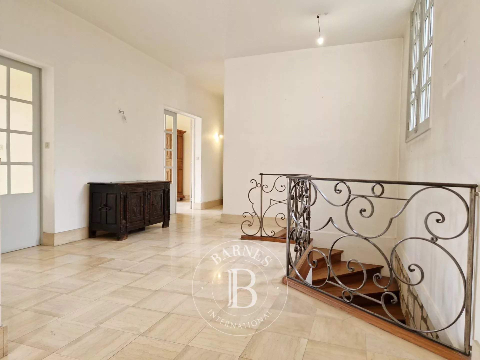 Montmorency  - Maison 9 Pi&egrave;ces 2 Chambres - picture 5