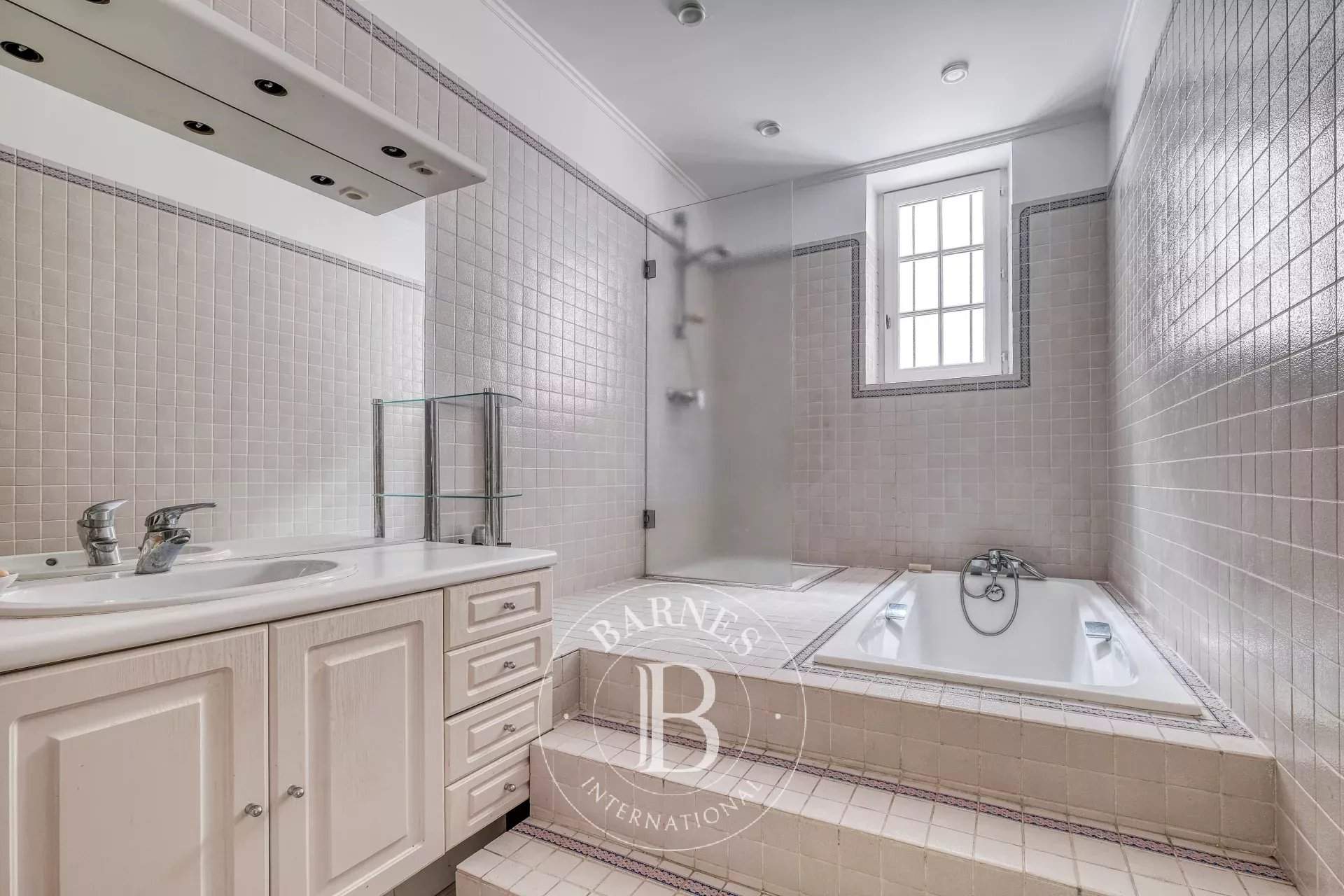 Fontainebleau  - Maison de ville 10 Pi&egrave;ces 7 Chambres - picture 13