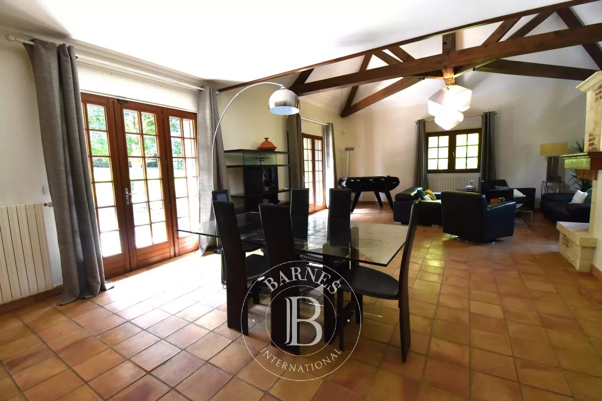 Saint-Rémy-l'Honoré  - House 6 Bedrooms - picture 11