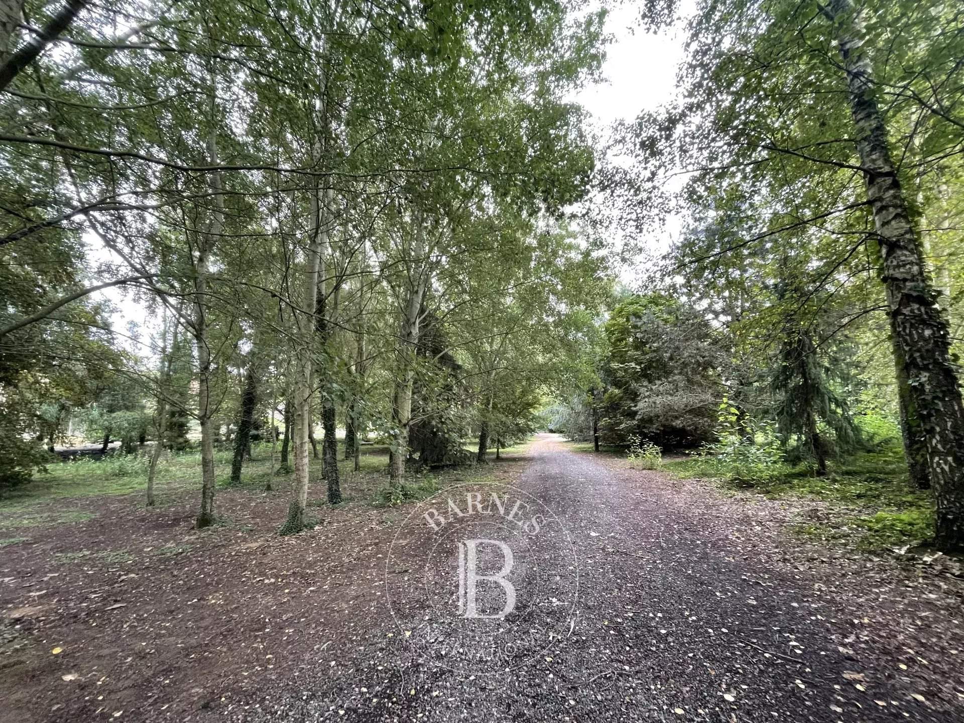 Beauvais  - Maison 10 Pi&egrave;ces 5 Chambres - picture 10