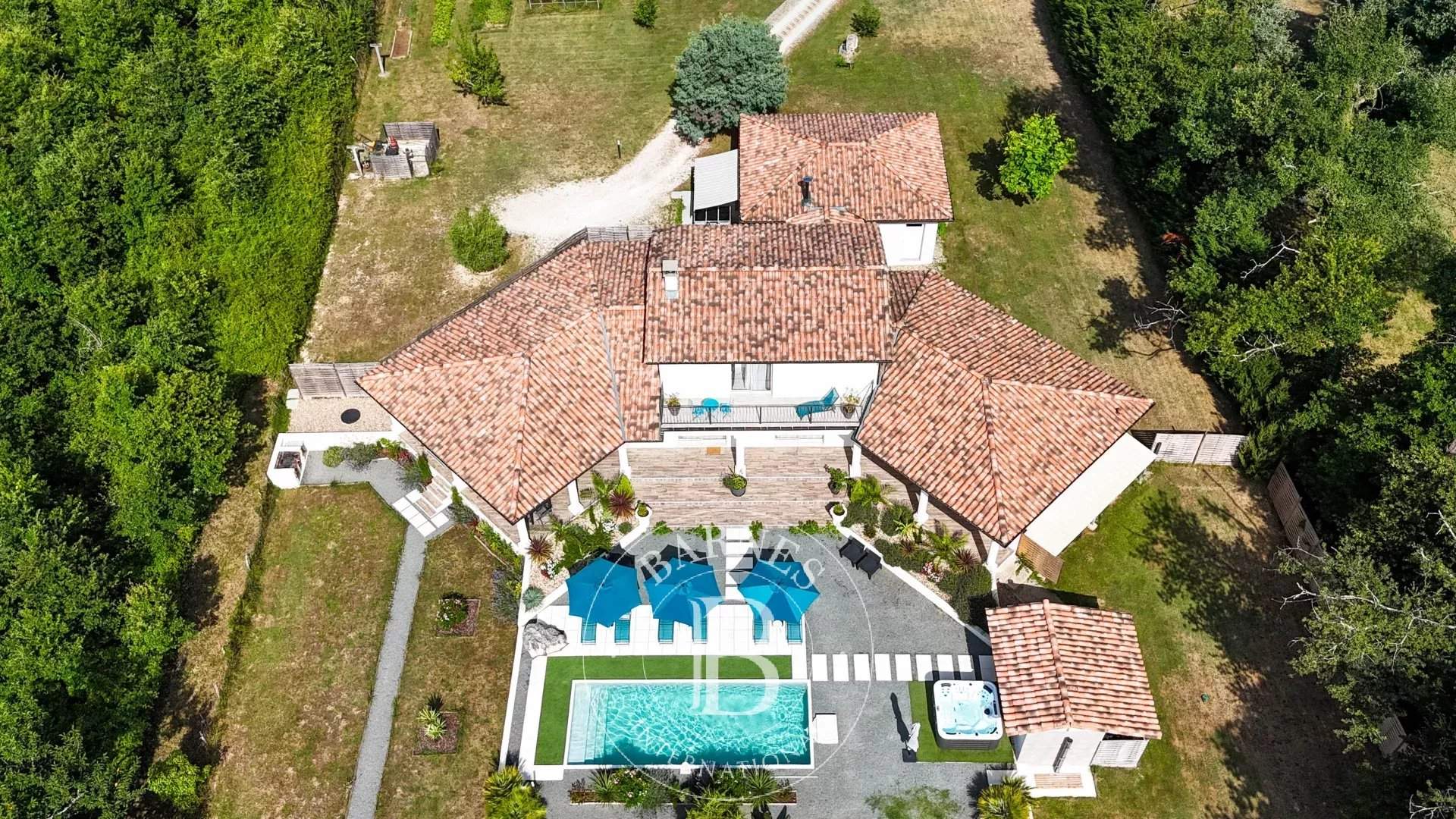 Chantérac  - Property 5 Bedrooms - picture 3