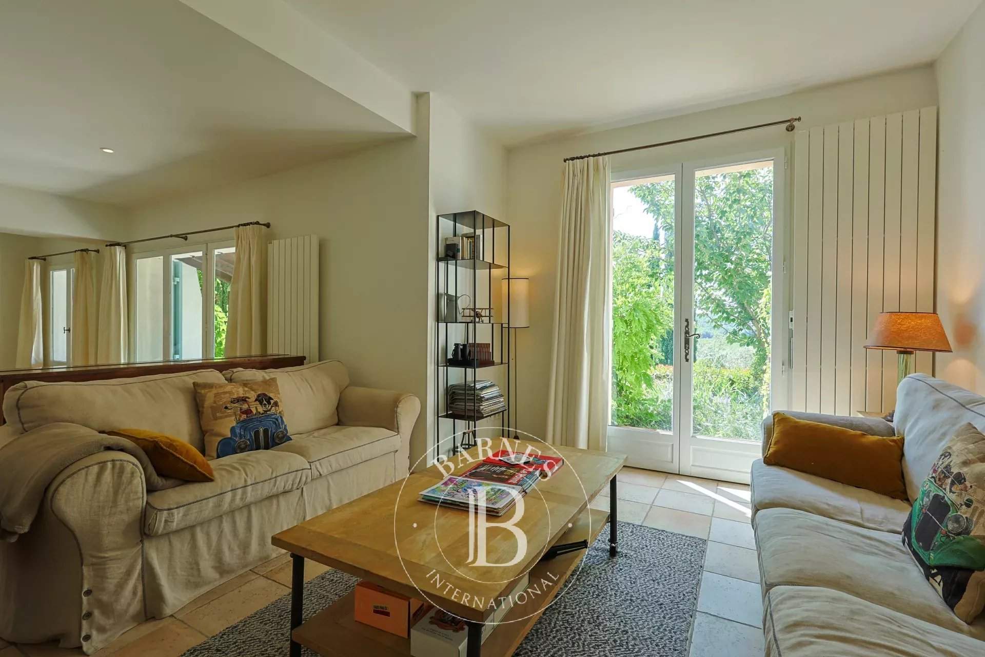 Saint-Maximin-la-Sainte-Baume  - Maison 8 Pi&egrave;ces 5 Chambres - picture 9