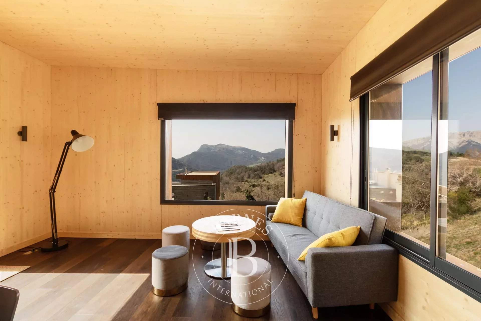 Grignan  - Propriété 24 Pièces 17 Chambres - picture 16