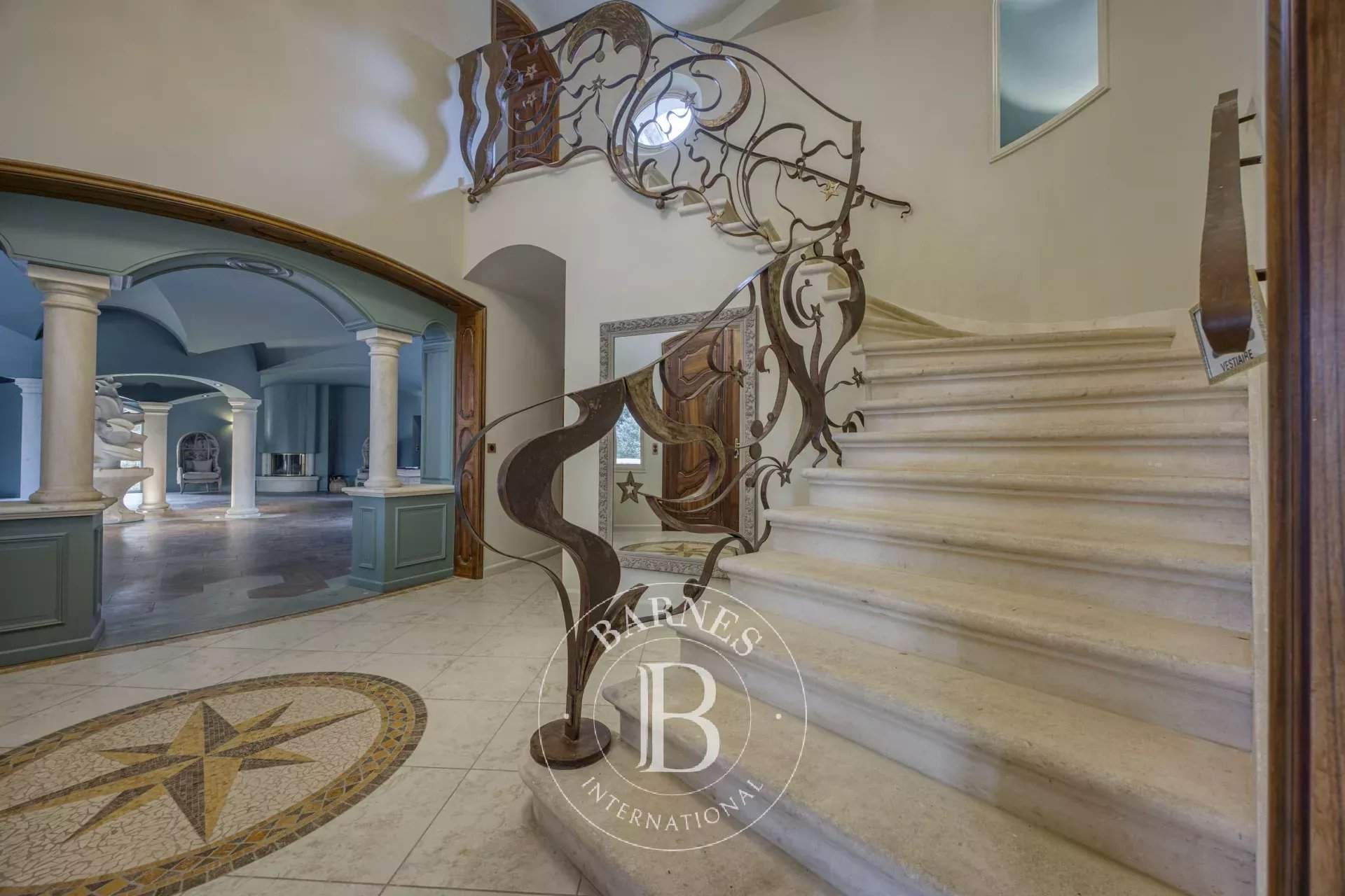 Suze-la-Rousse  - Maison 30 Pièces 11 Chambres - picture 10