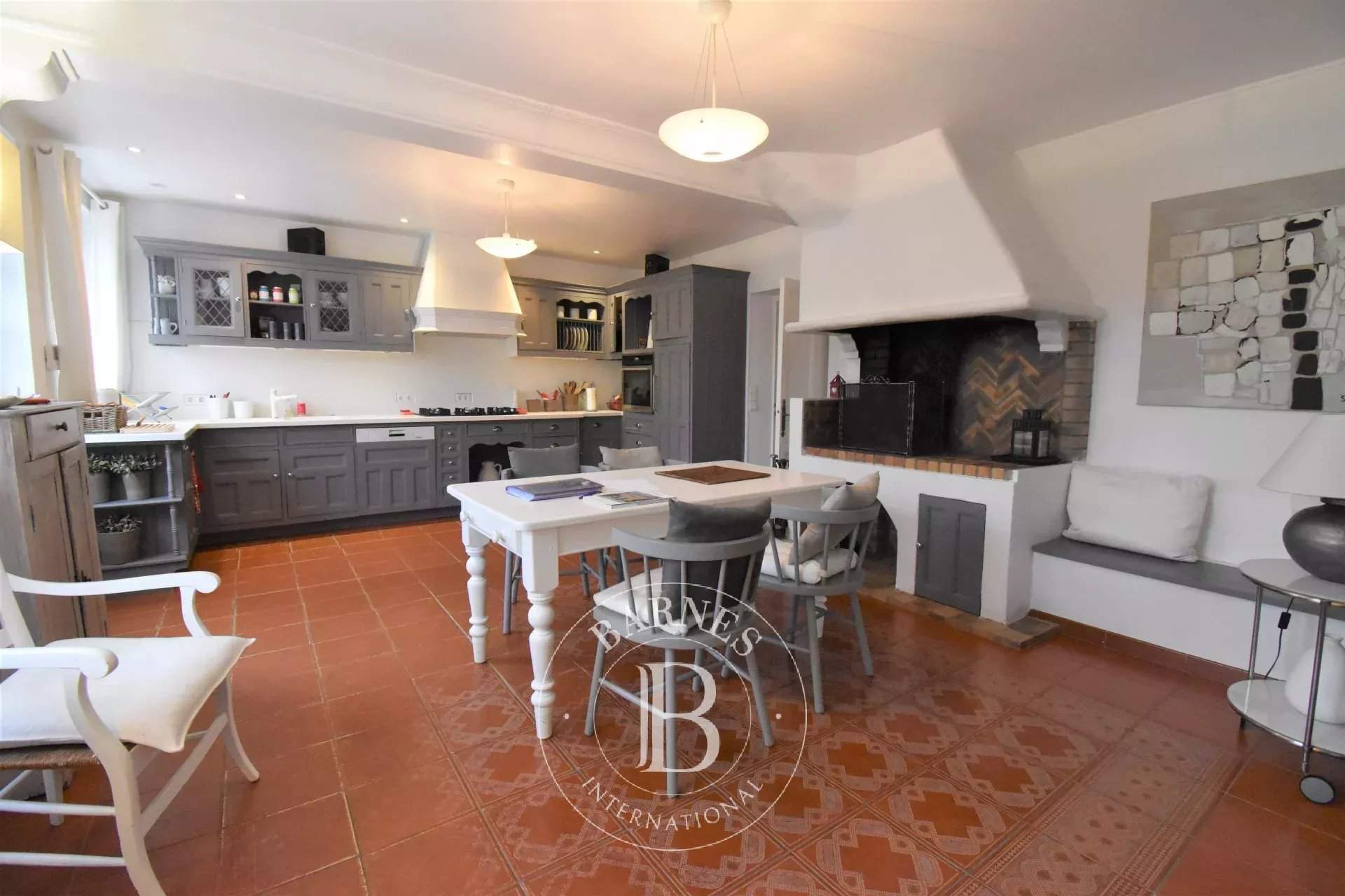 Milon-la-Chapelle  - Maison 12 Pi&egrave;ces 6 Chambres - picture 9