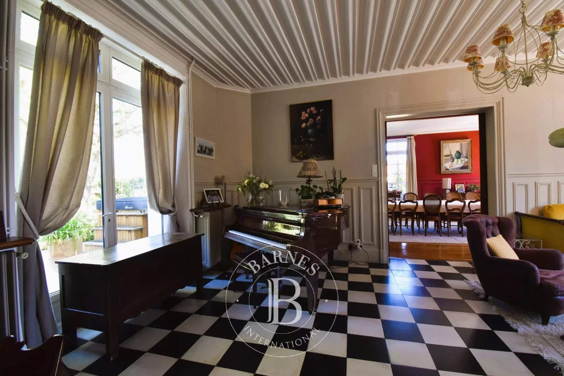 Vieille-Église-en-Yvelines  - Maison 13 Pi&egrave;ces 7 Chambres - picture 11