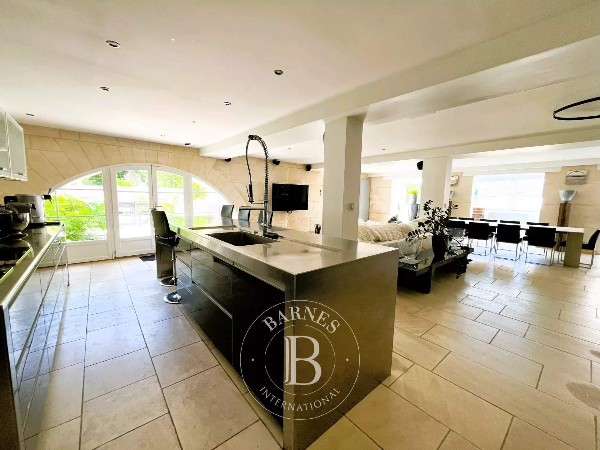 Saintines  - Maison 8 Pi&egrave;ces 6 Chambres - picture 4