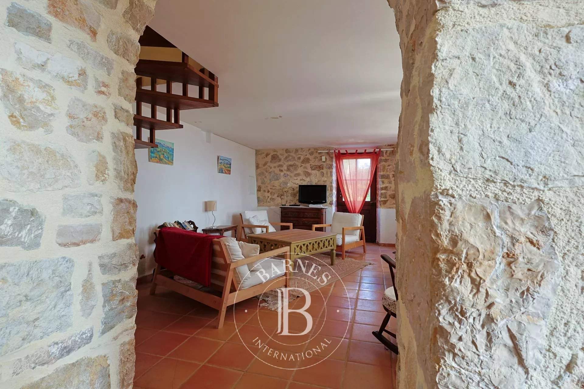 Seillans  - Property 11 Bedrooms - picture 17