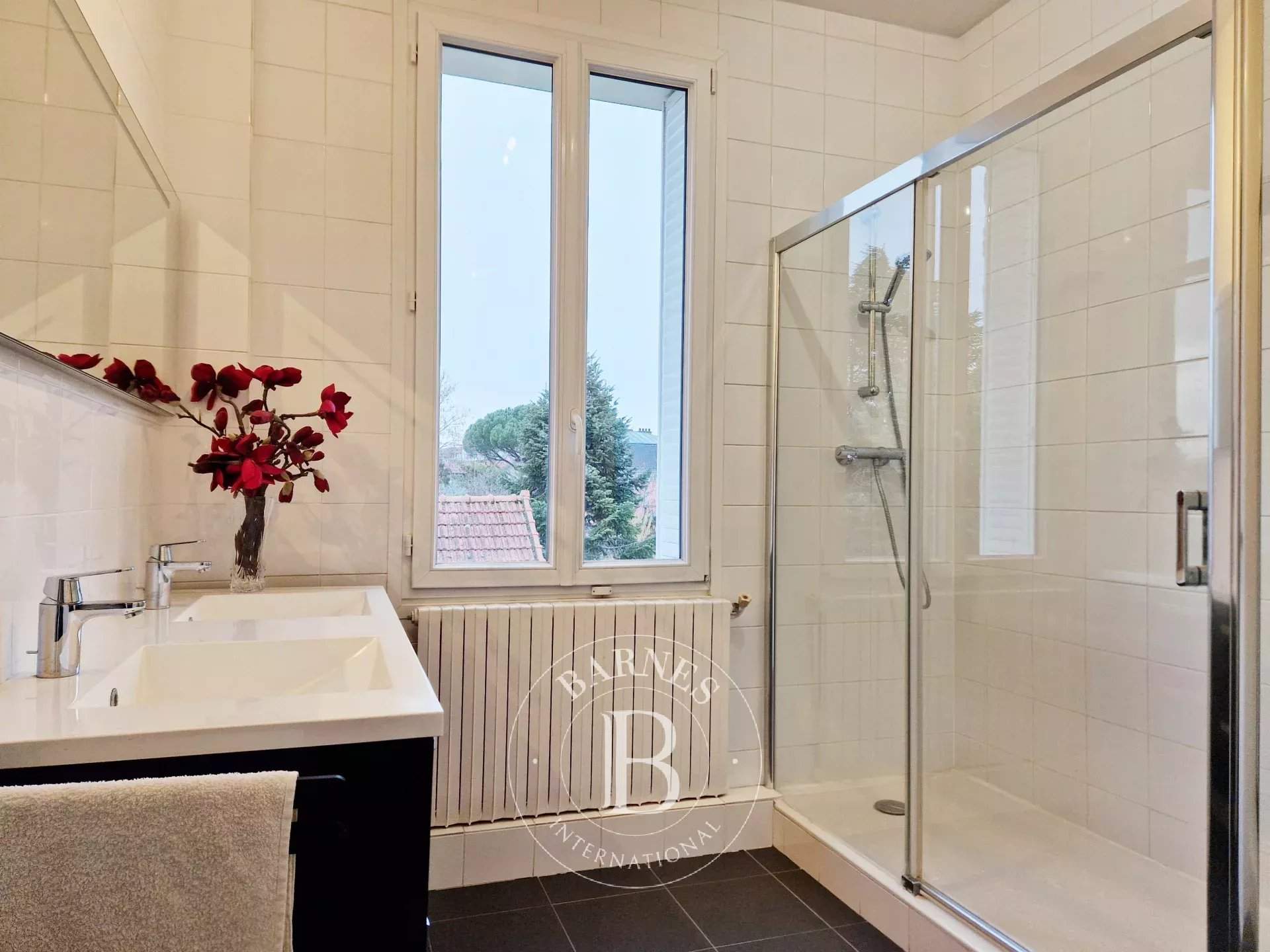 Enghien-les-Bains  - Maison 8 Pi&egrave;ces 5 Chambres - picture 13