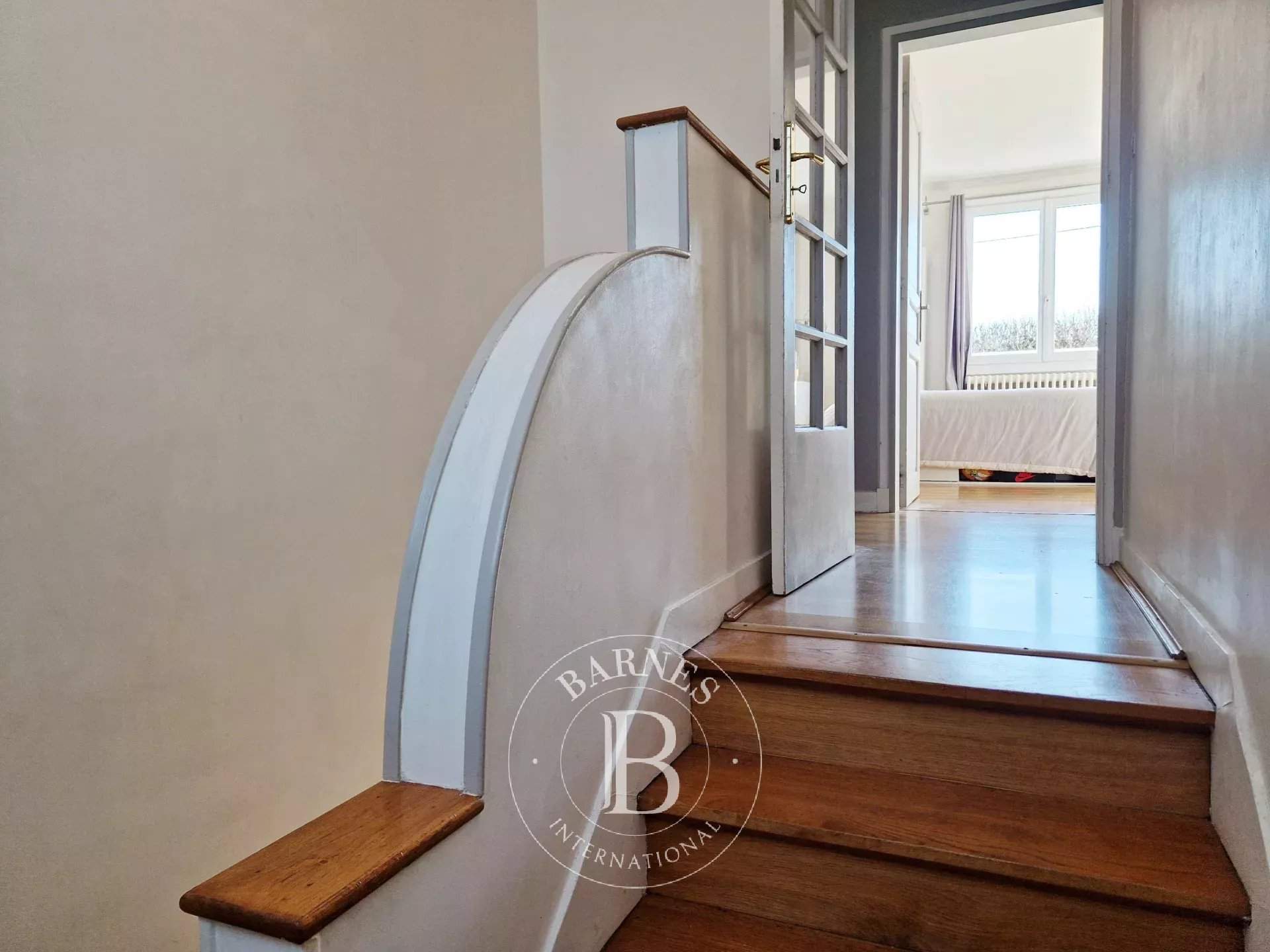 Soisy-sous-Montmorency  - Maison 8 Pi&egrave;ces 4 Chambres - picture 10