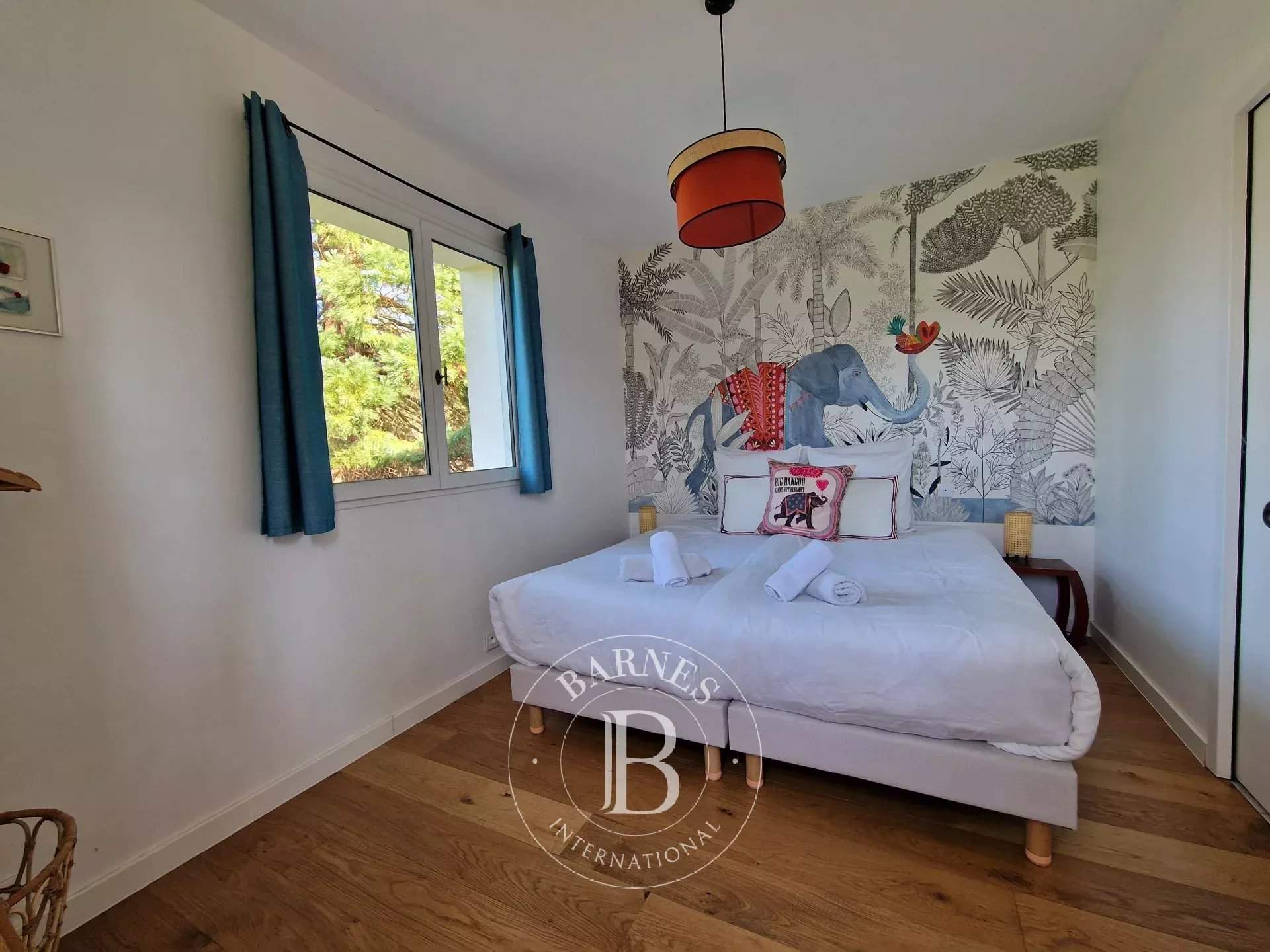 Flexanville  - Maison 15 Pi&egrave;ces 11 Chambres - picture 18