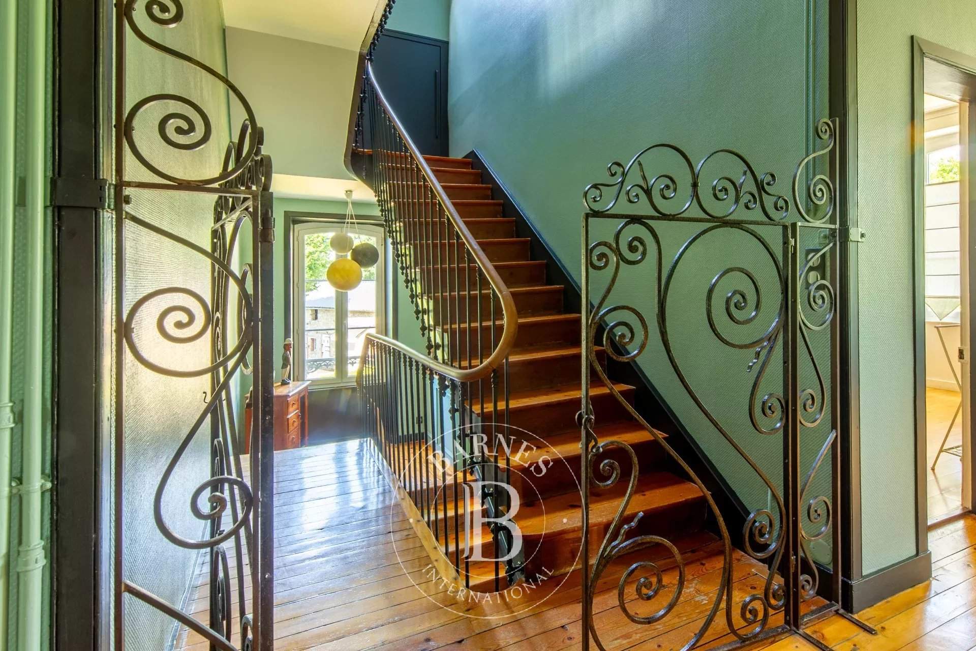 Granville  - House 4 Bedrooms - picture 20