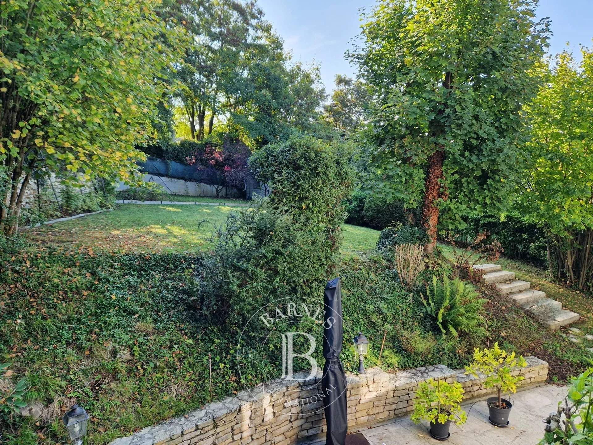 Triel-sur-Seine  - Maison 8 Pi&egrave;ces 5 Chambres - picture 14