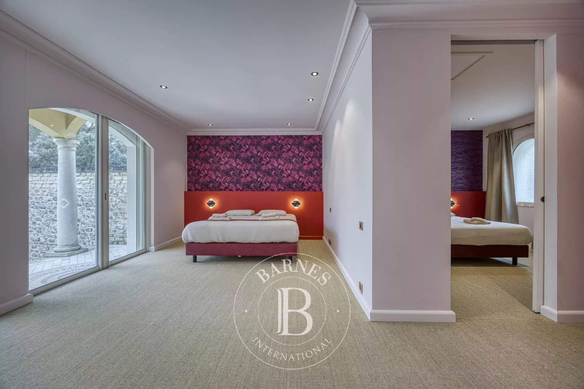 Suze-la-Rousse  - Maison 30 Pièces 11 Chambres - picture 18