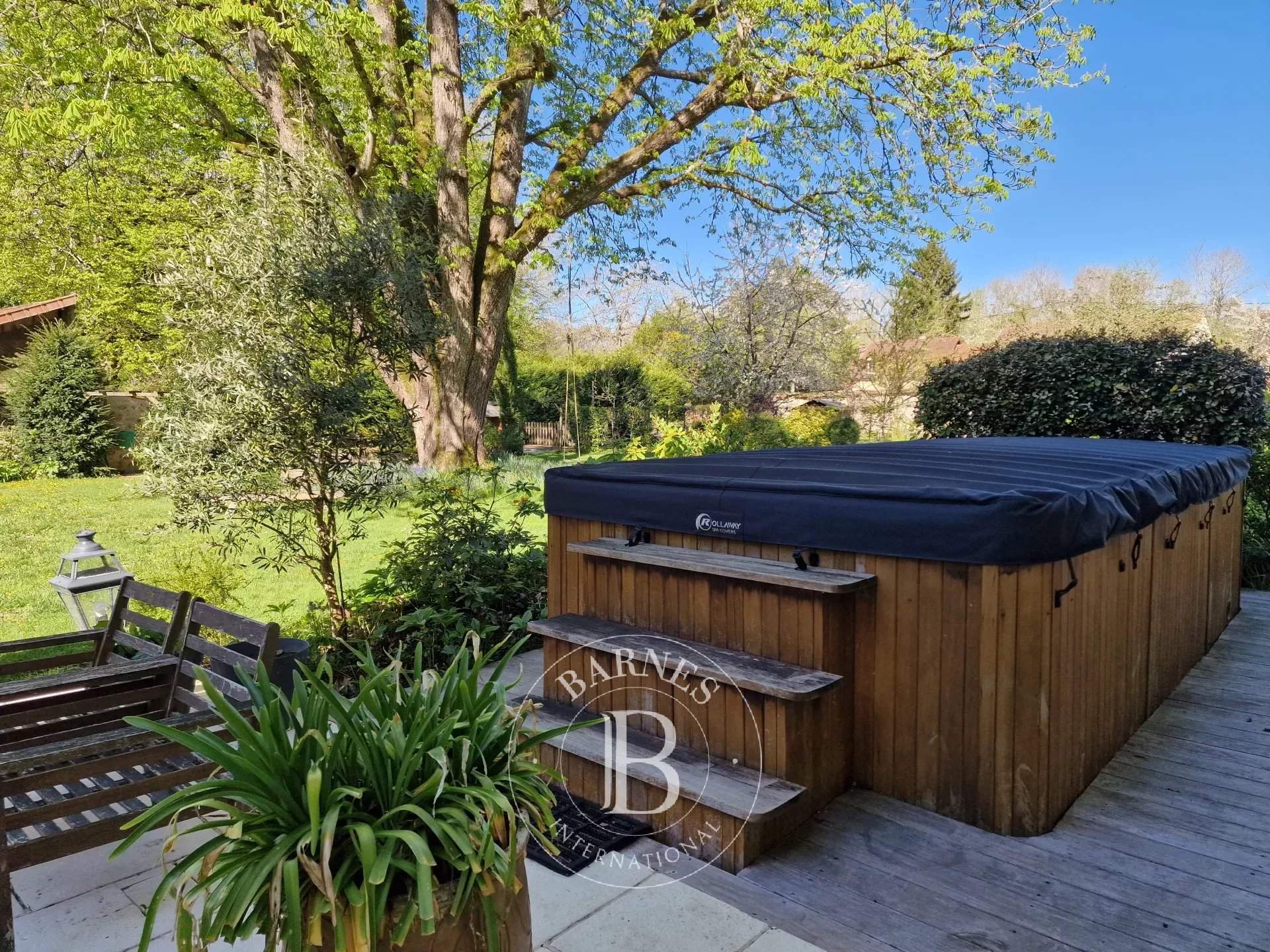 Vieille-Église-en-Yvelines  - Maison 13 Pi&egrave;ces 7 Chambres - picture 8