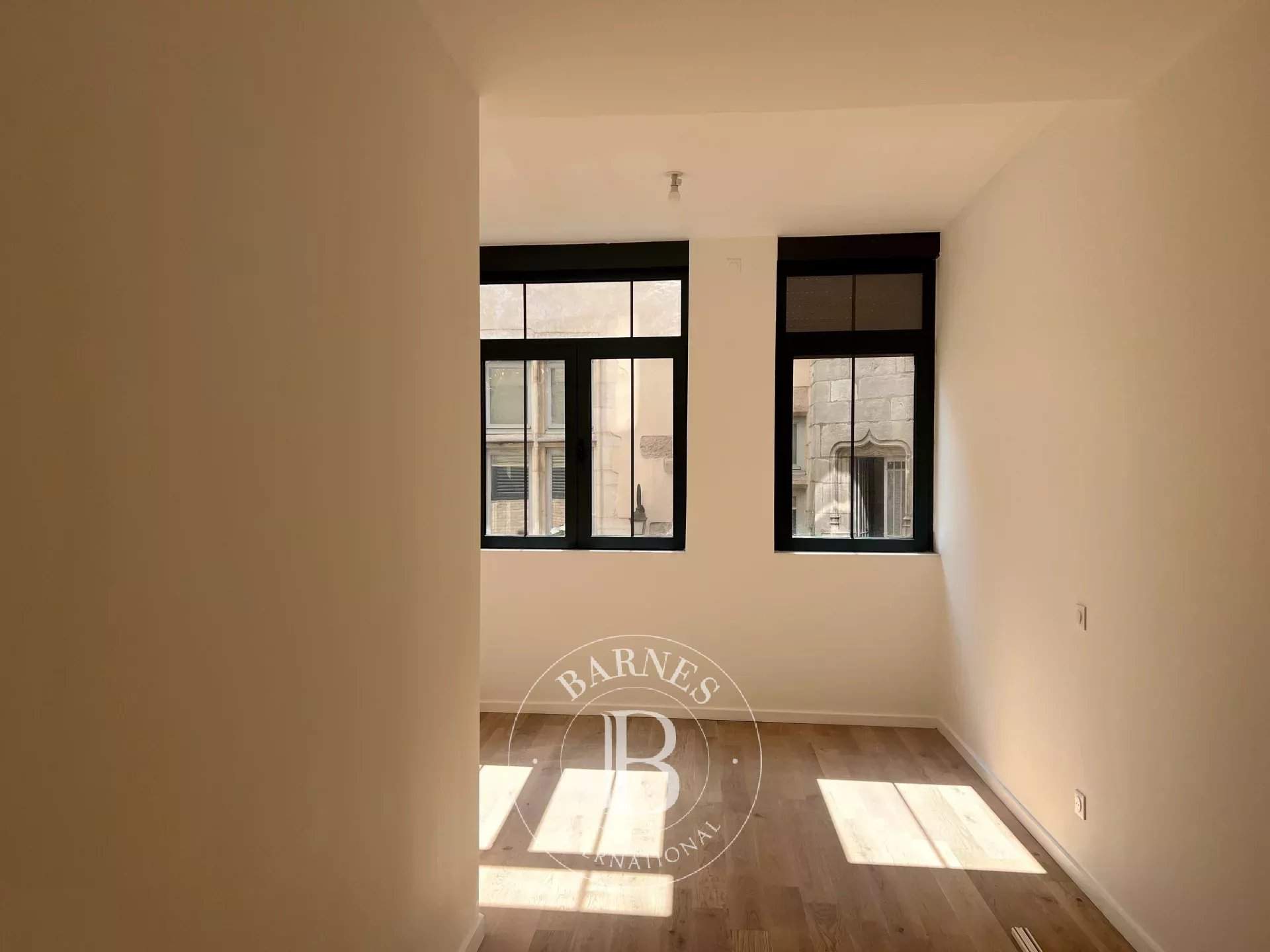 Beaune  - Appartement 2 Pi&egrave;ces, 1 Chambre - picture 5