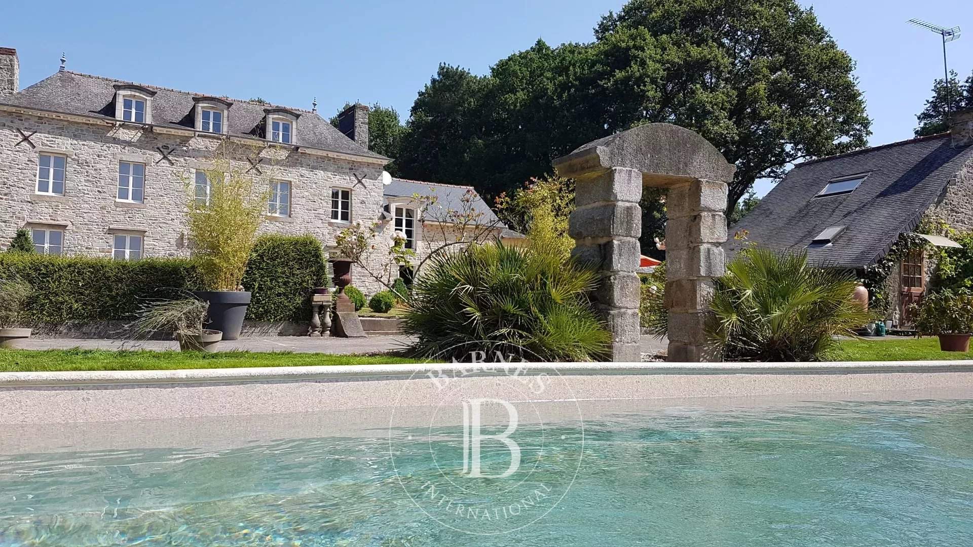 Rennes  - Game reserve 4 Bedrooms - picture 2