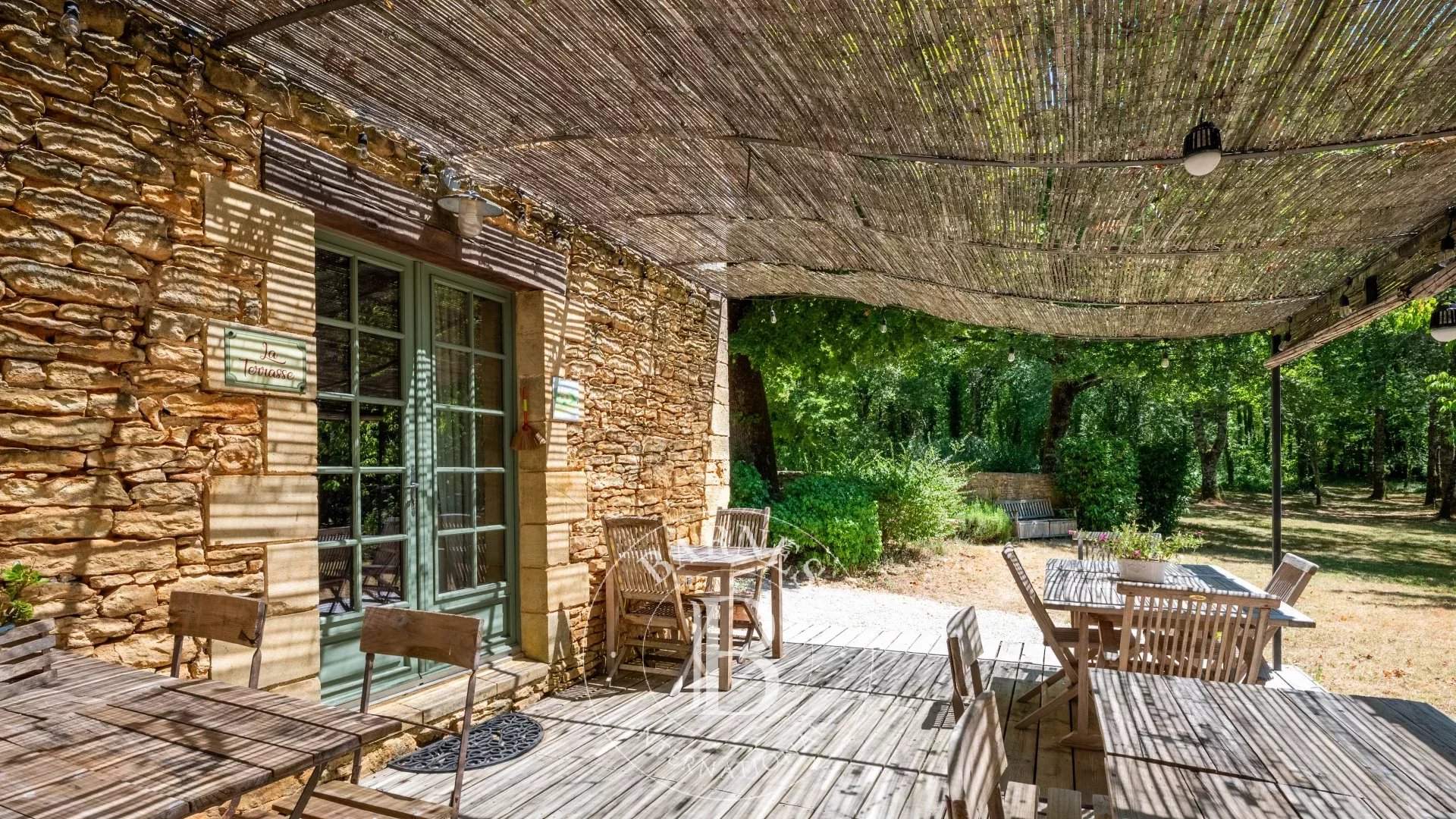 Sarlat-la-Canéda  - Property 9 Bedrooms - picture 9