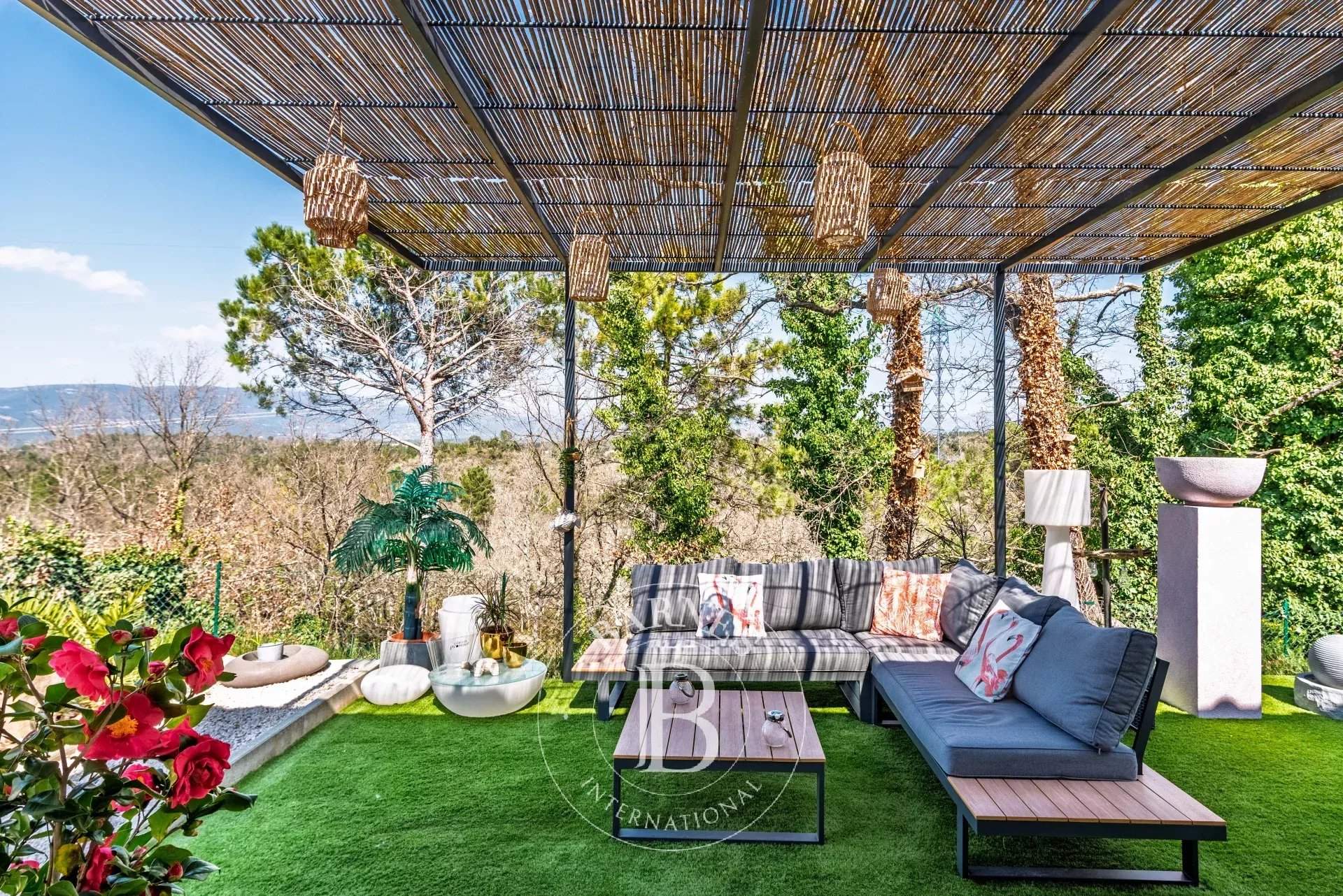 Bagnols-en-Forêt  - Maison d'hôtes 12 Pi&egrave;ces 7 Chambres - picture 16