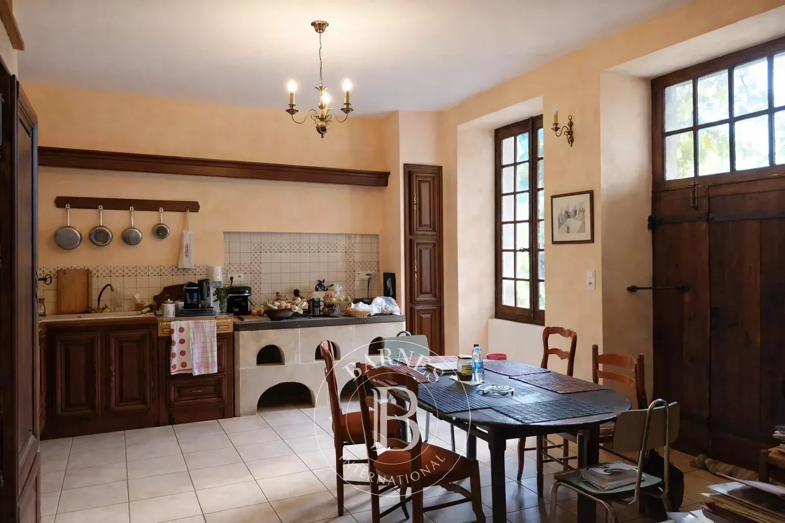 Montmorillon  - Maison 13 Pi&egrave;ces 6 Chambres - picture 6