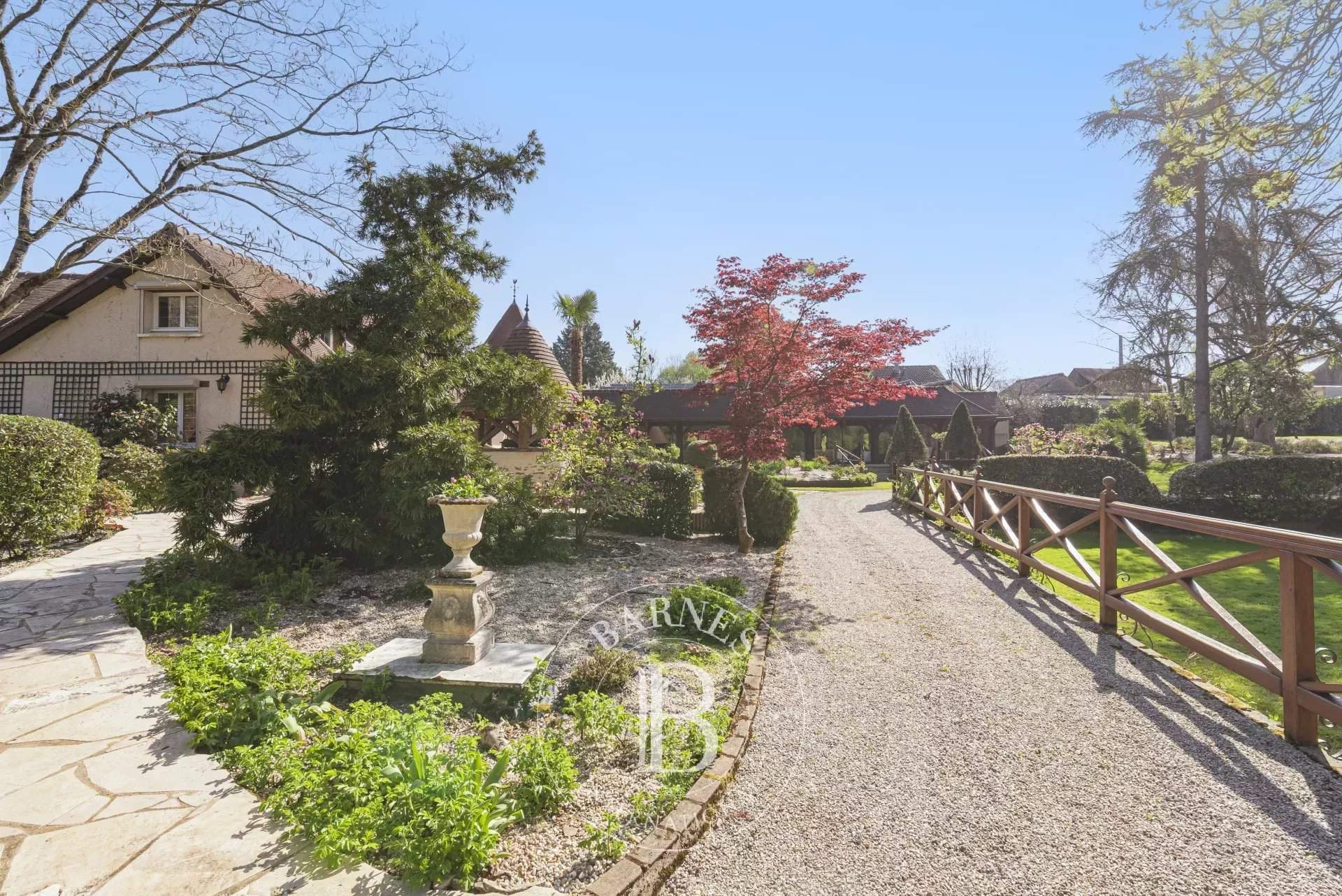 Montbizot  - Casa 10 Cuartos 5 Habitaciones - picture 13