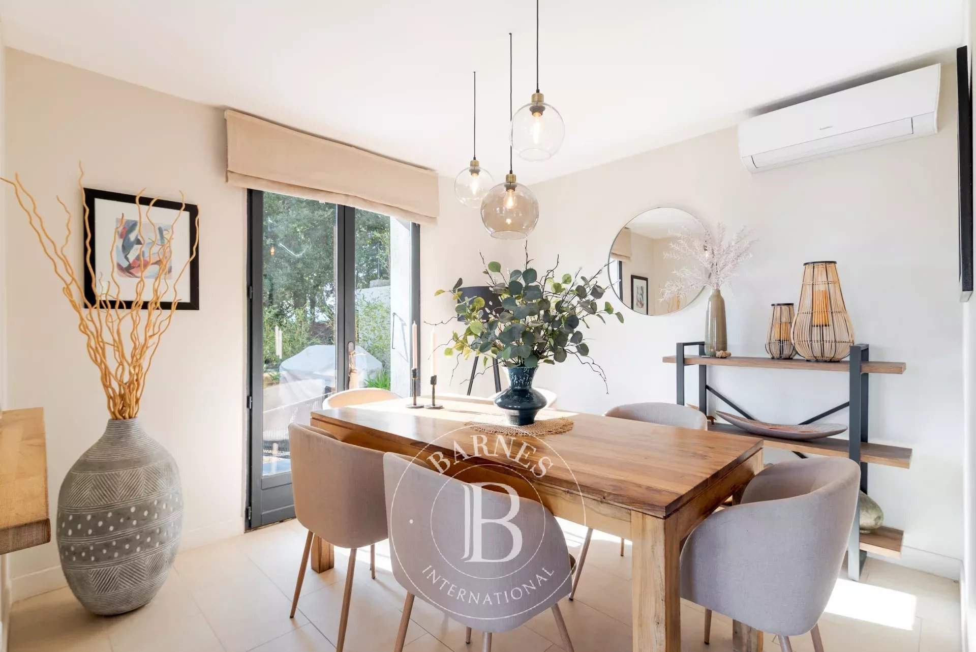 Bagnols-en-Forêt  - Maison 7 Pi&egrave;ces 3 Chambres - picture 16