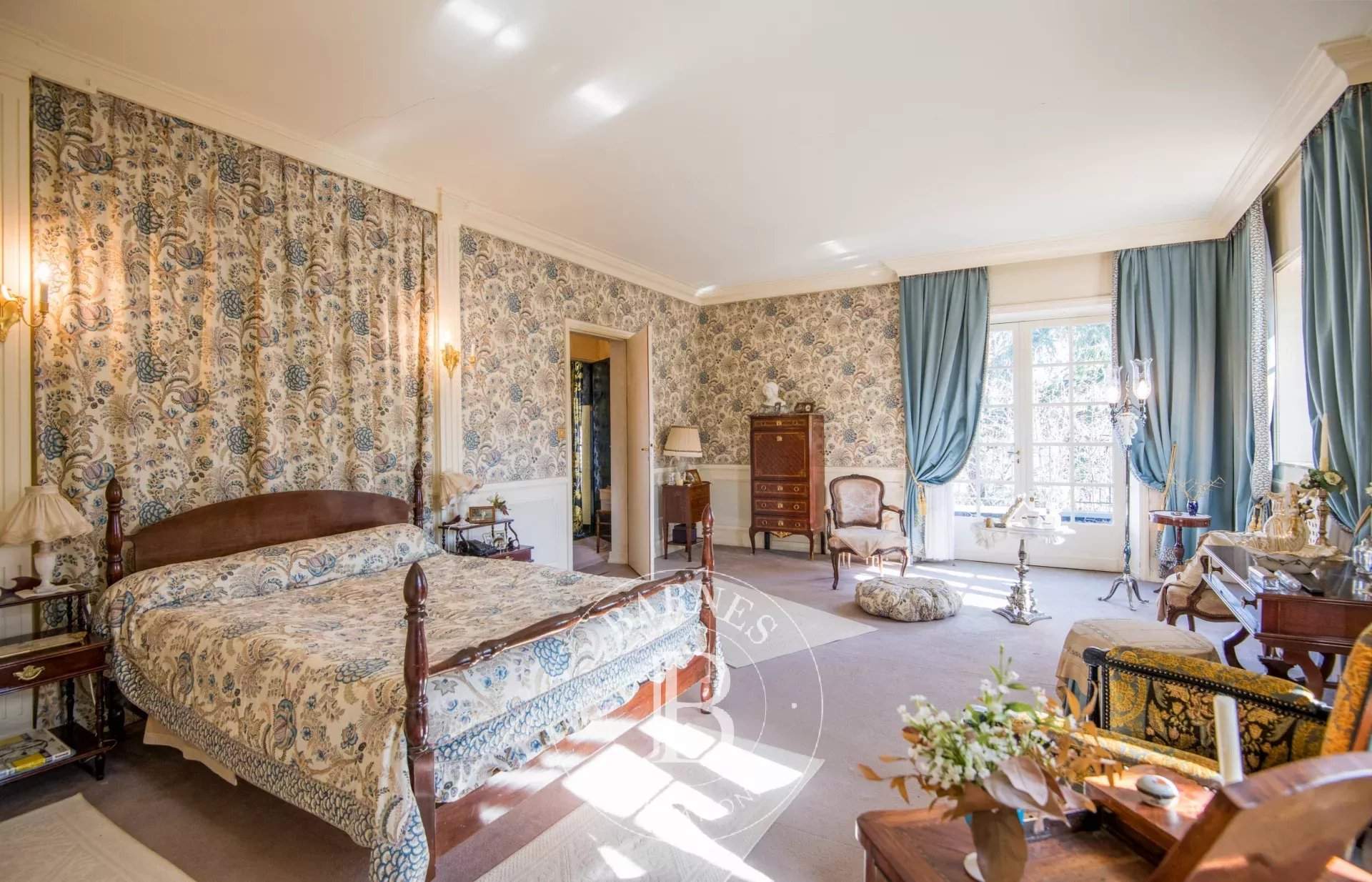 Millau  - Maison 10 Pi&egrave;ces 5 Chambres - picture 7