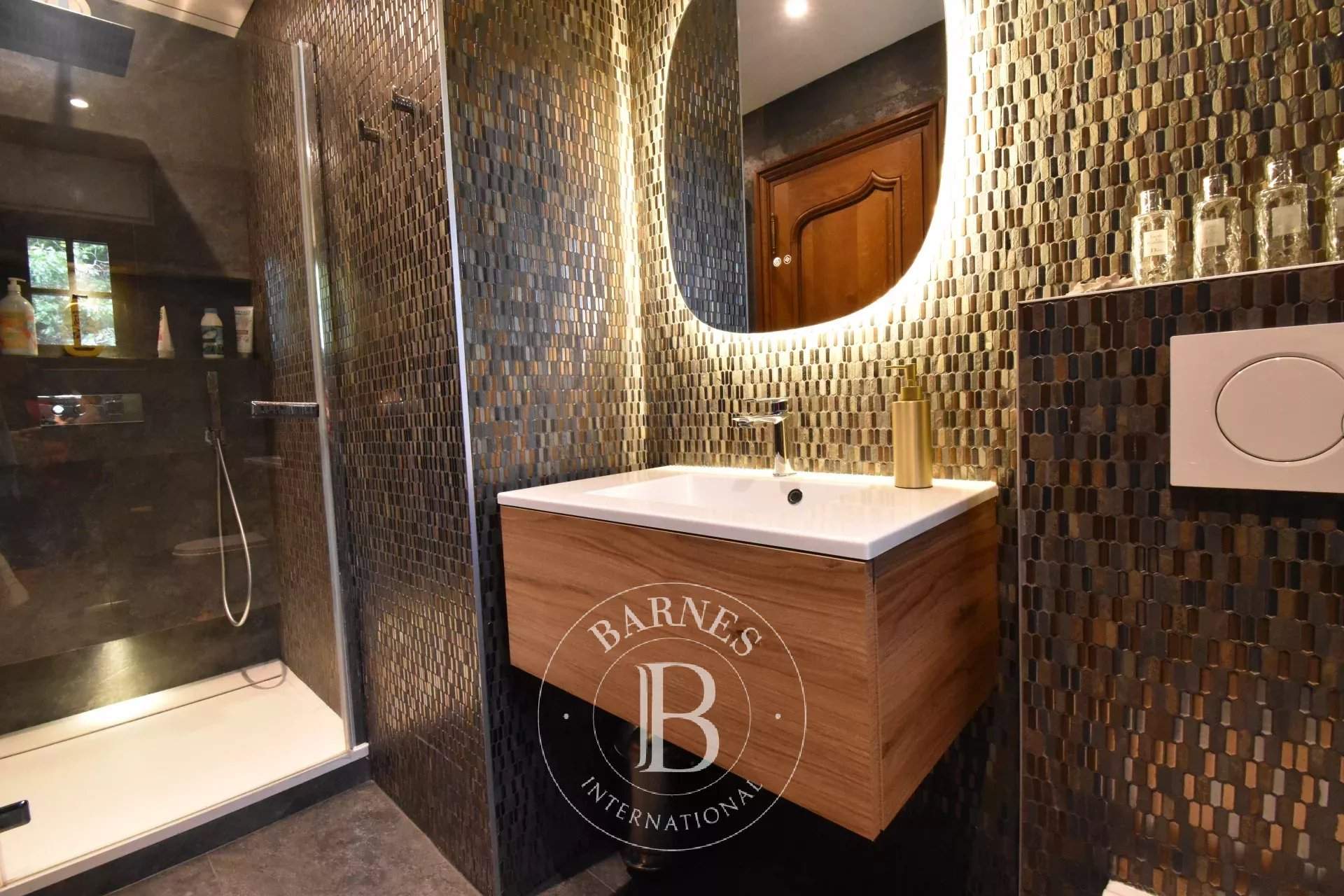 Saint-Rémy-l'Honoré  - House 6 Bedrooms - picture 9