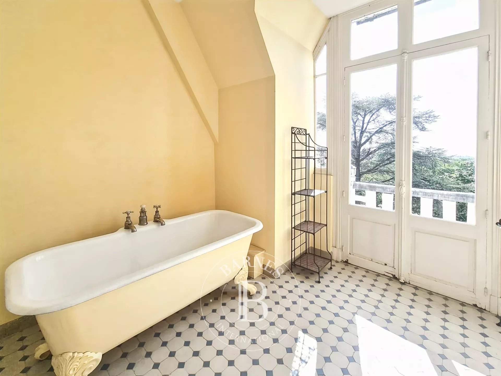 Châtel-Guyon  - Property 10 Bedrooms - picture 15