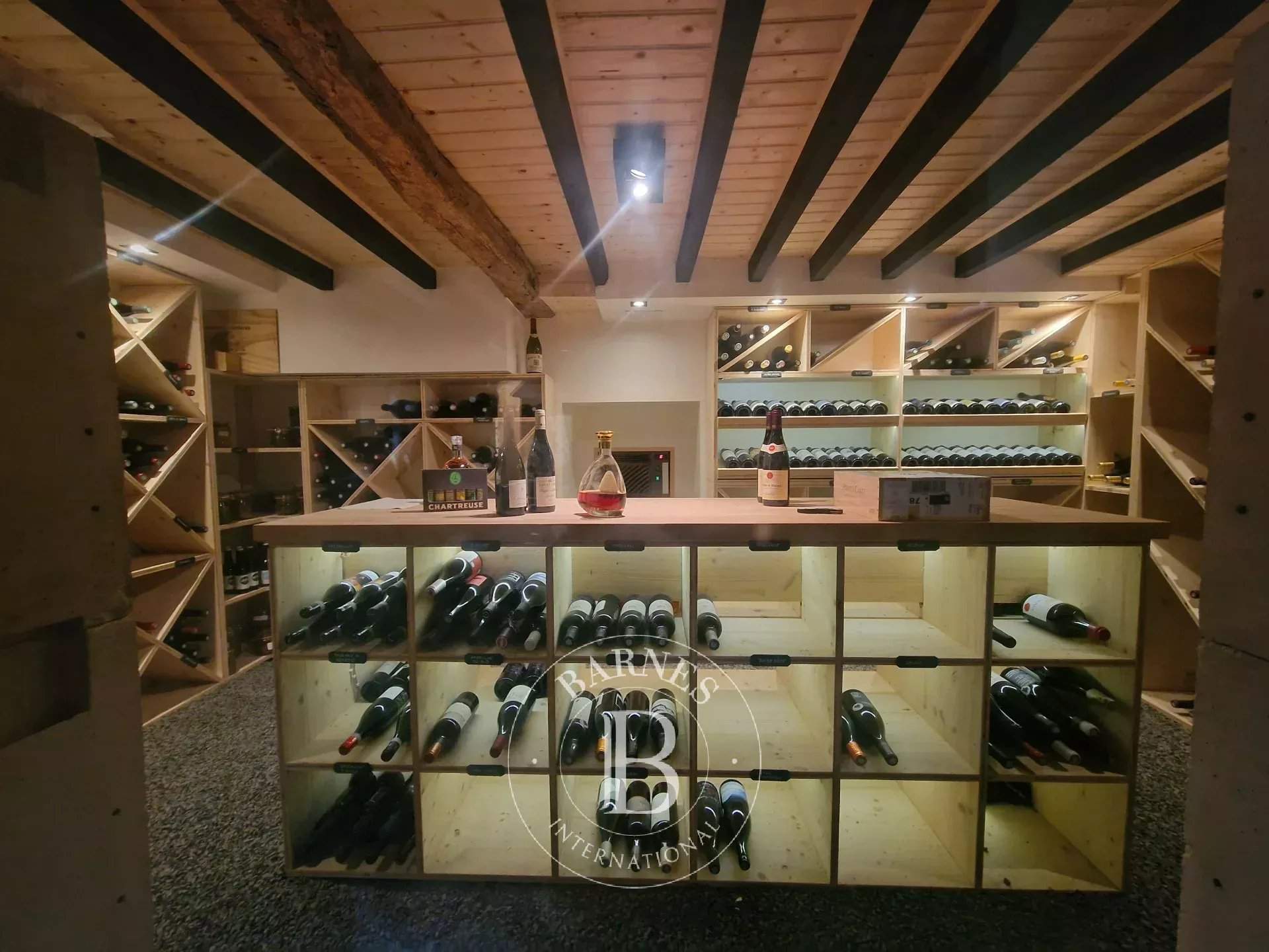 Flexanville  - Maison 15 Pi&egrave;ces 11 Chambres - picture 10