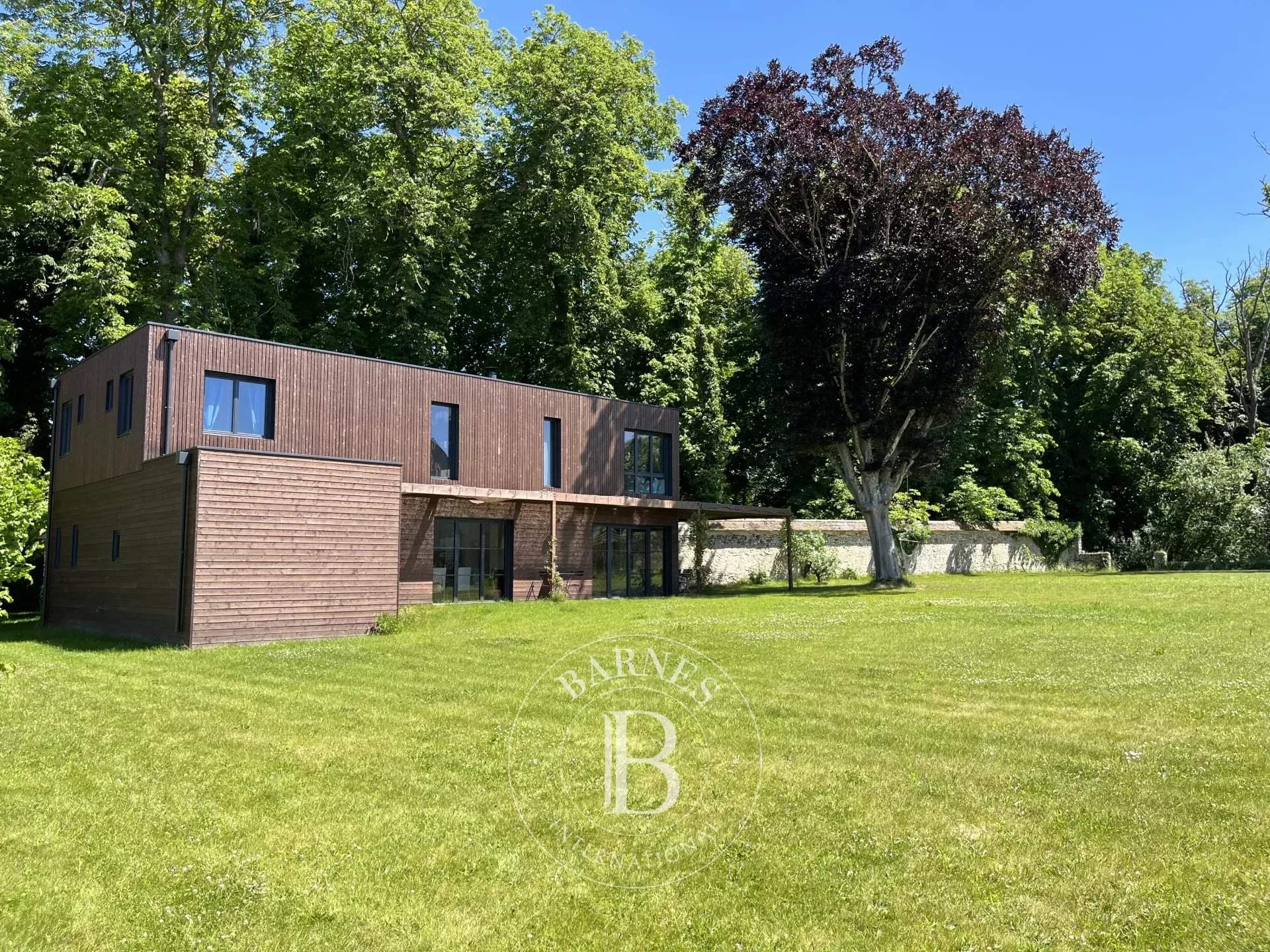 Fontainebleau  - Maison 7 Pi&egrave;ces 5 Chambres - picture 1