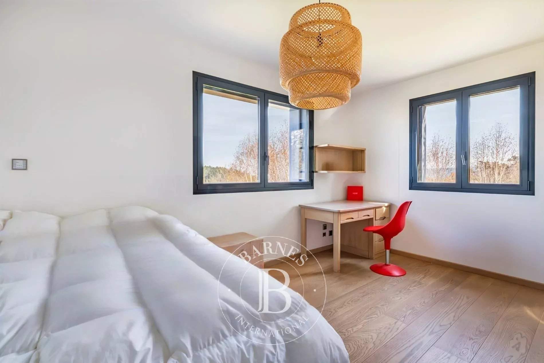 Royat  - Maison 9 Pi&egrave;ces 5 Chambres - picture 14