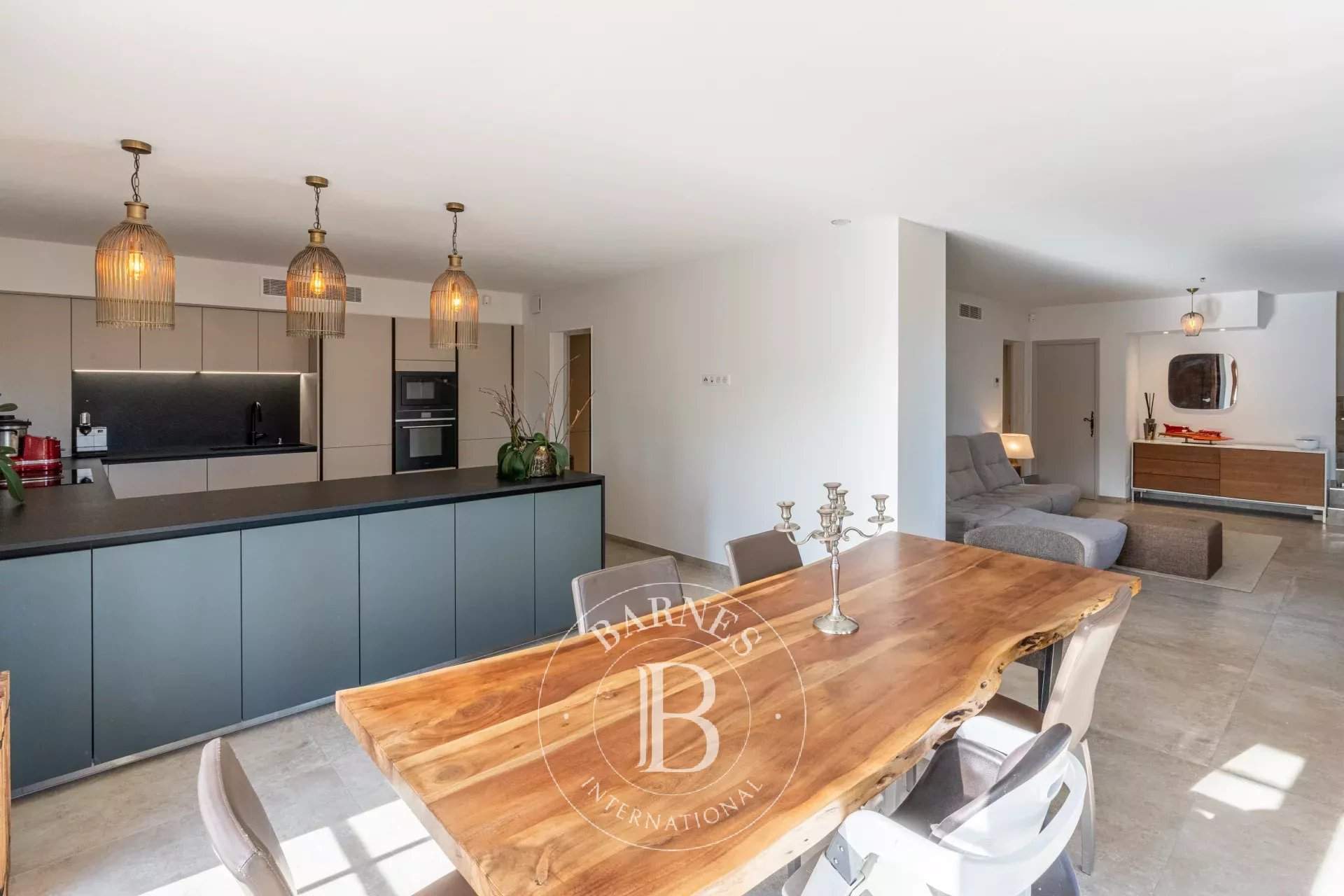 Flayosc  - Property 5 Bedrooms - picture 9