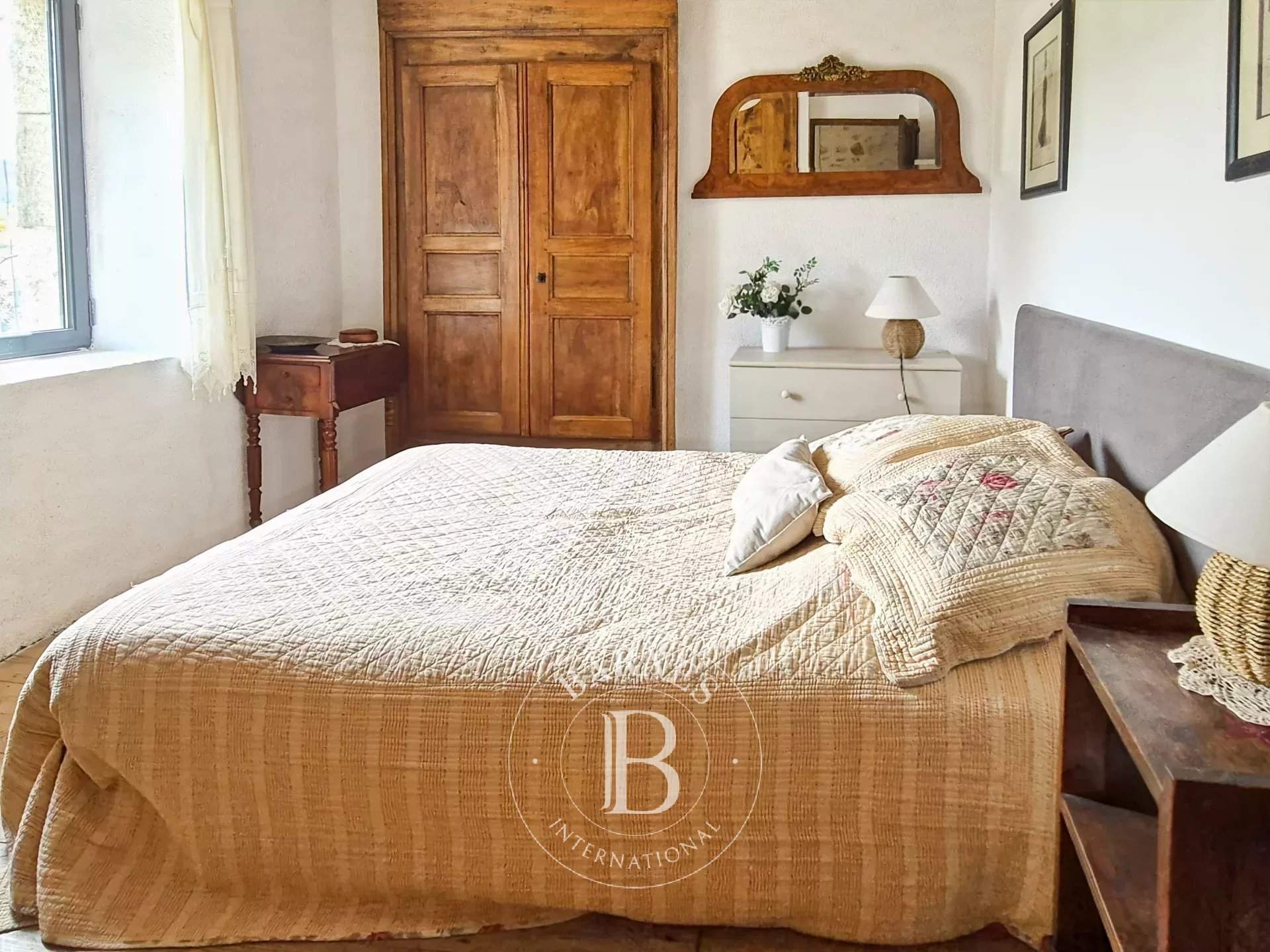 Domaize  - Maison 15 Pi&egrave;ces 5 Chambres - picture 9