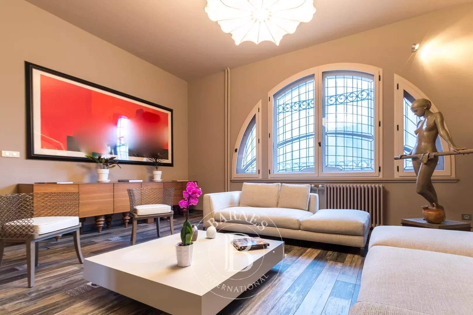 Dijon  - Hôtel particulier 11 Pi&egrave;ces 5 Chambres - picture 2