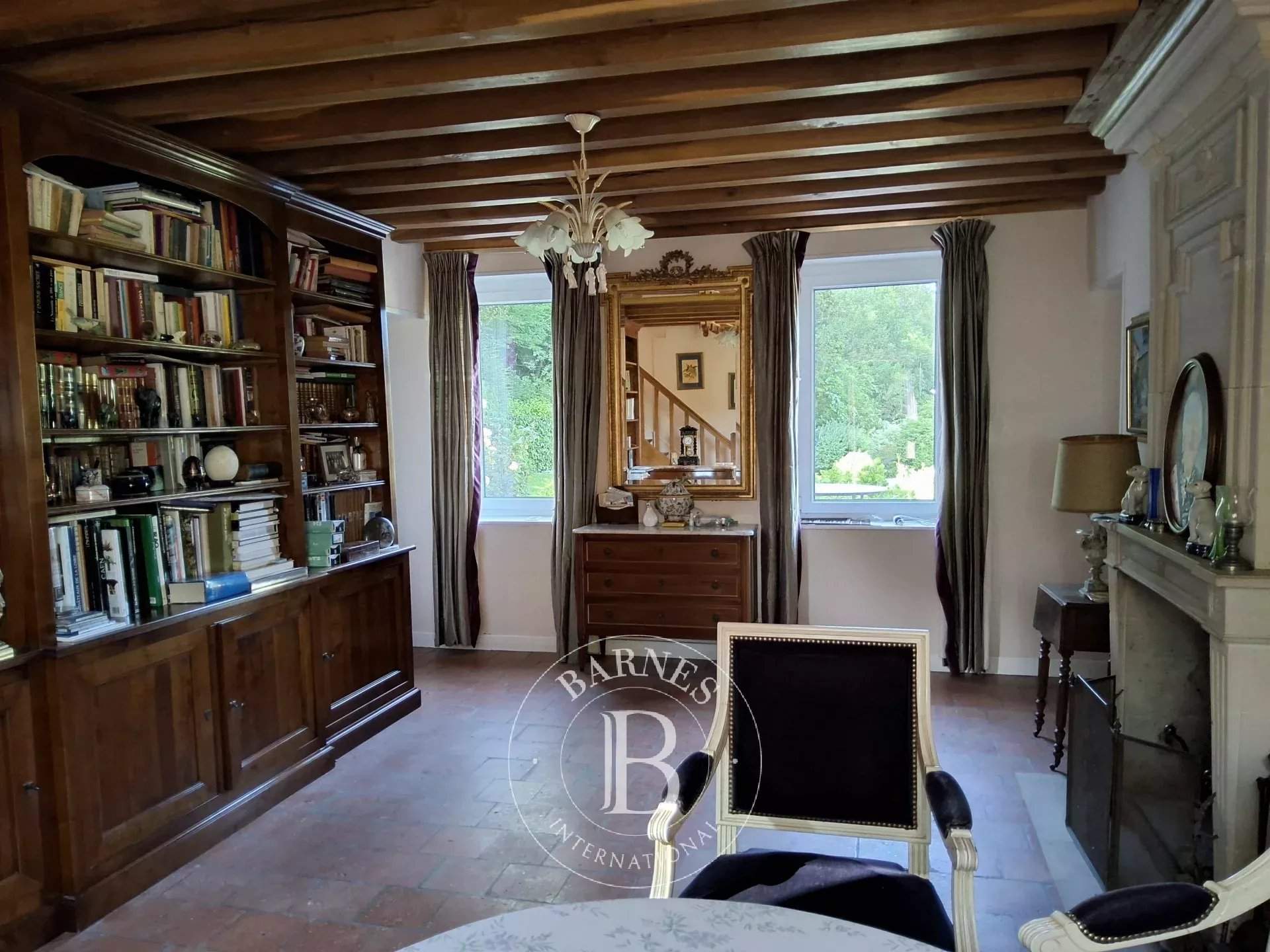 Sainte-Gauburge-Sainte-Colombe  - Maison 7 Pi&egrave;ces 4 Chambres - picture 7