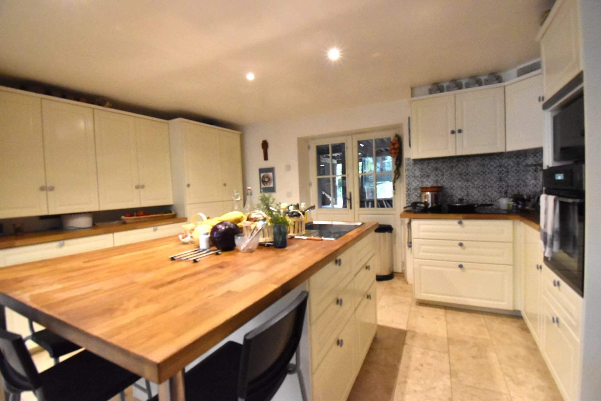 Saint-Rémy-lès-Chevreuse  - Maison 15 Pi&egrave;ces 11 Chambres - picture 11