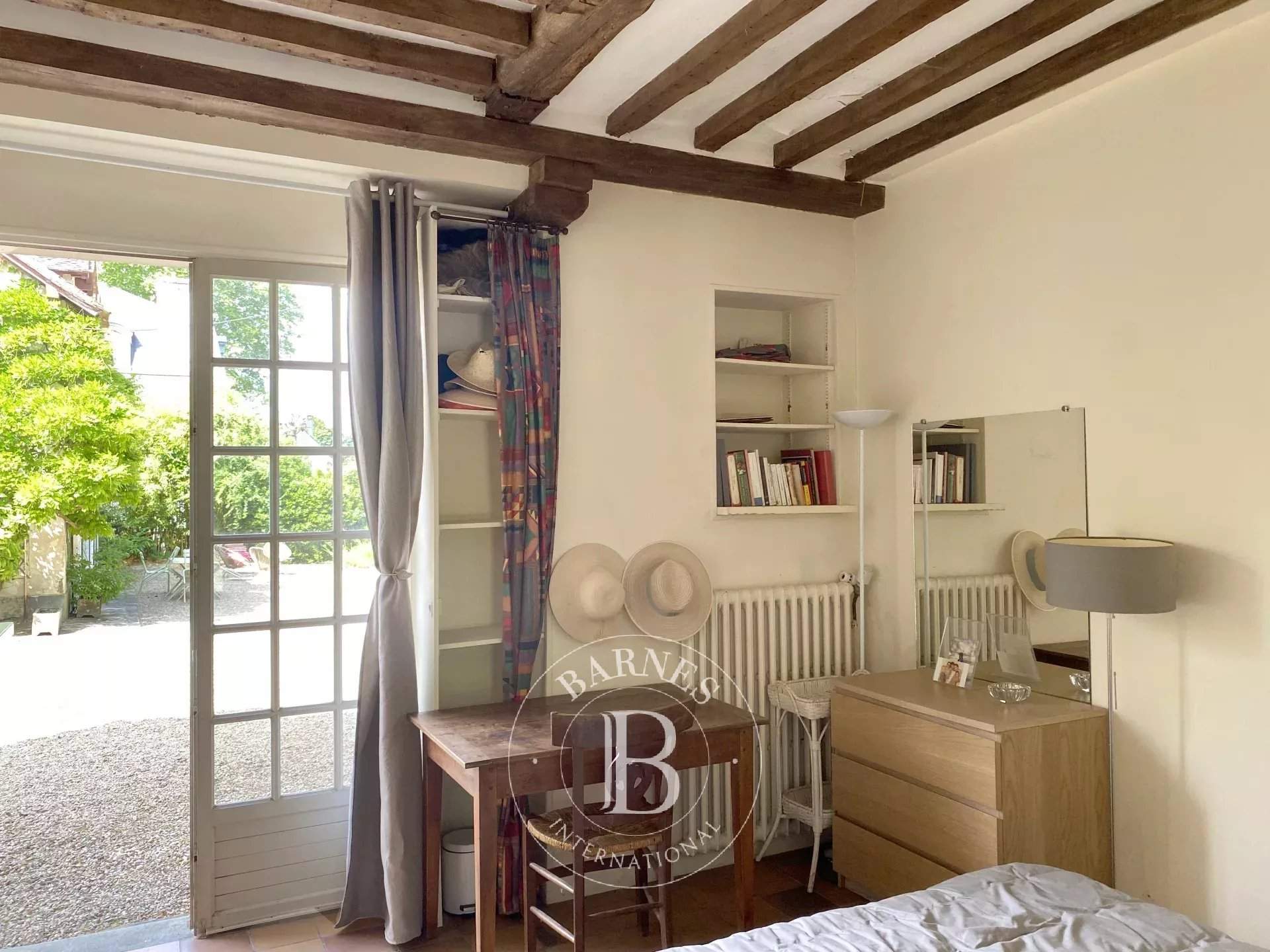 Fontainebleau  - Property 10 Bedrooms - picture 17