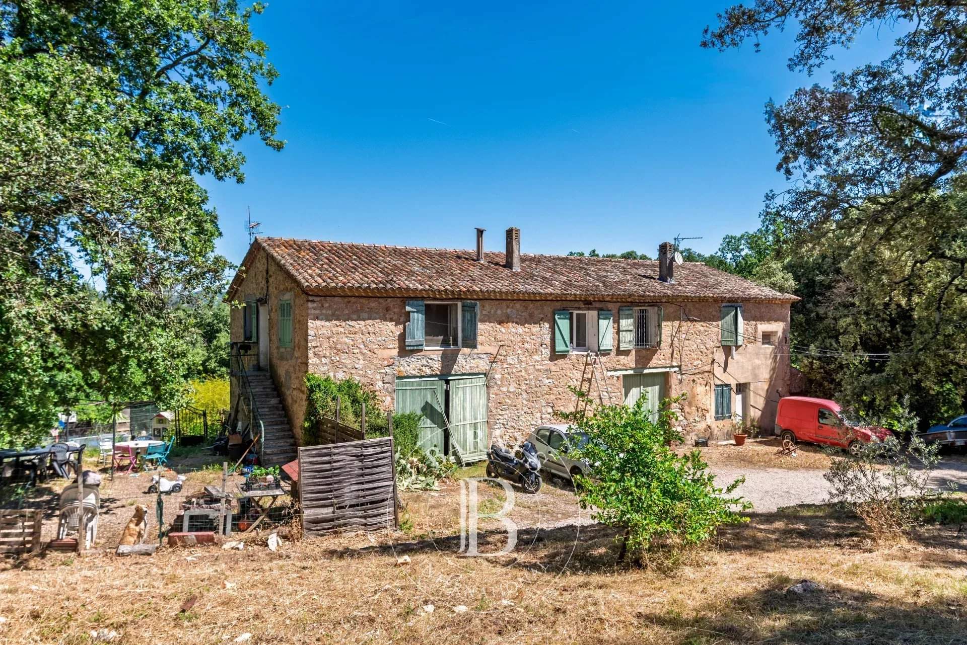 Besse-sur-Issole  - Bastide 40 Pi&egrave;ces 20 Chambres - picture 10