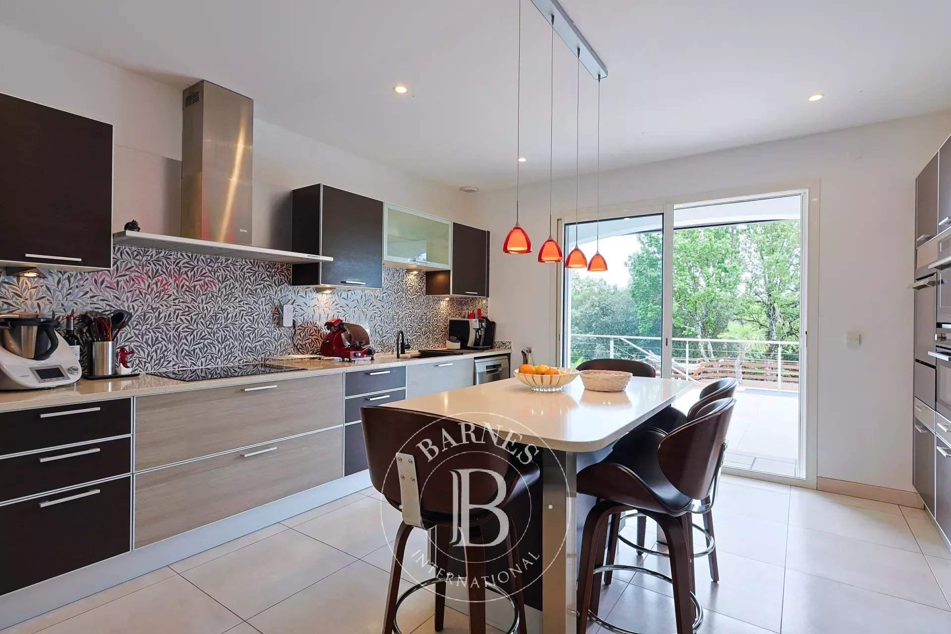 Saint-Maximin-la-Sainte-Baume  - Villa 7 Pièces 4 Chambres - picture 11