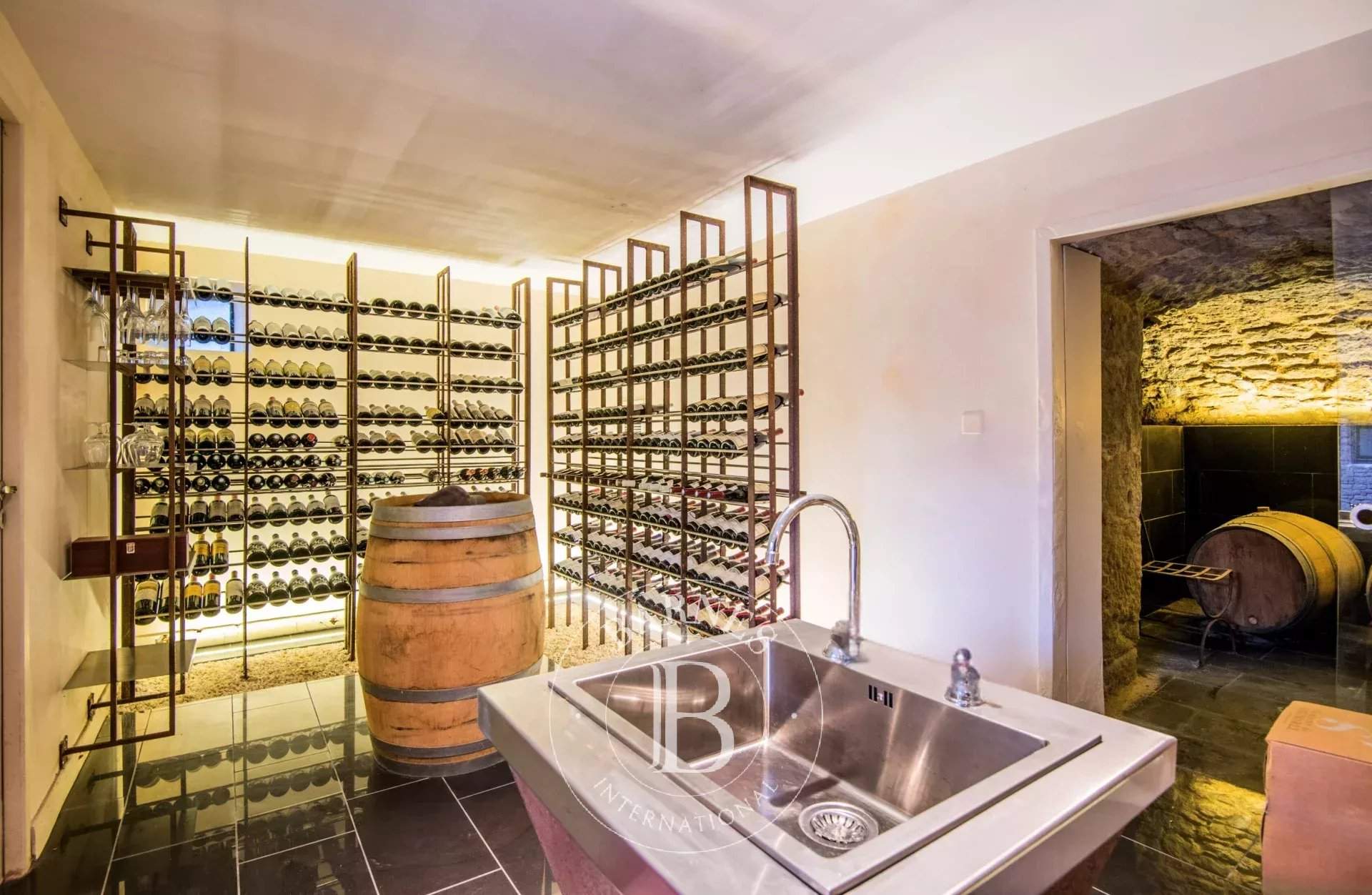 Saint-Affrique  - Villa 13 Pi&egrave;ces 6 Chambres - picture 9