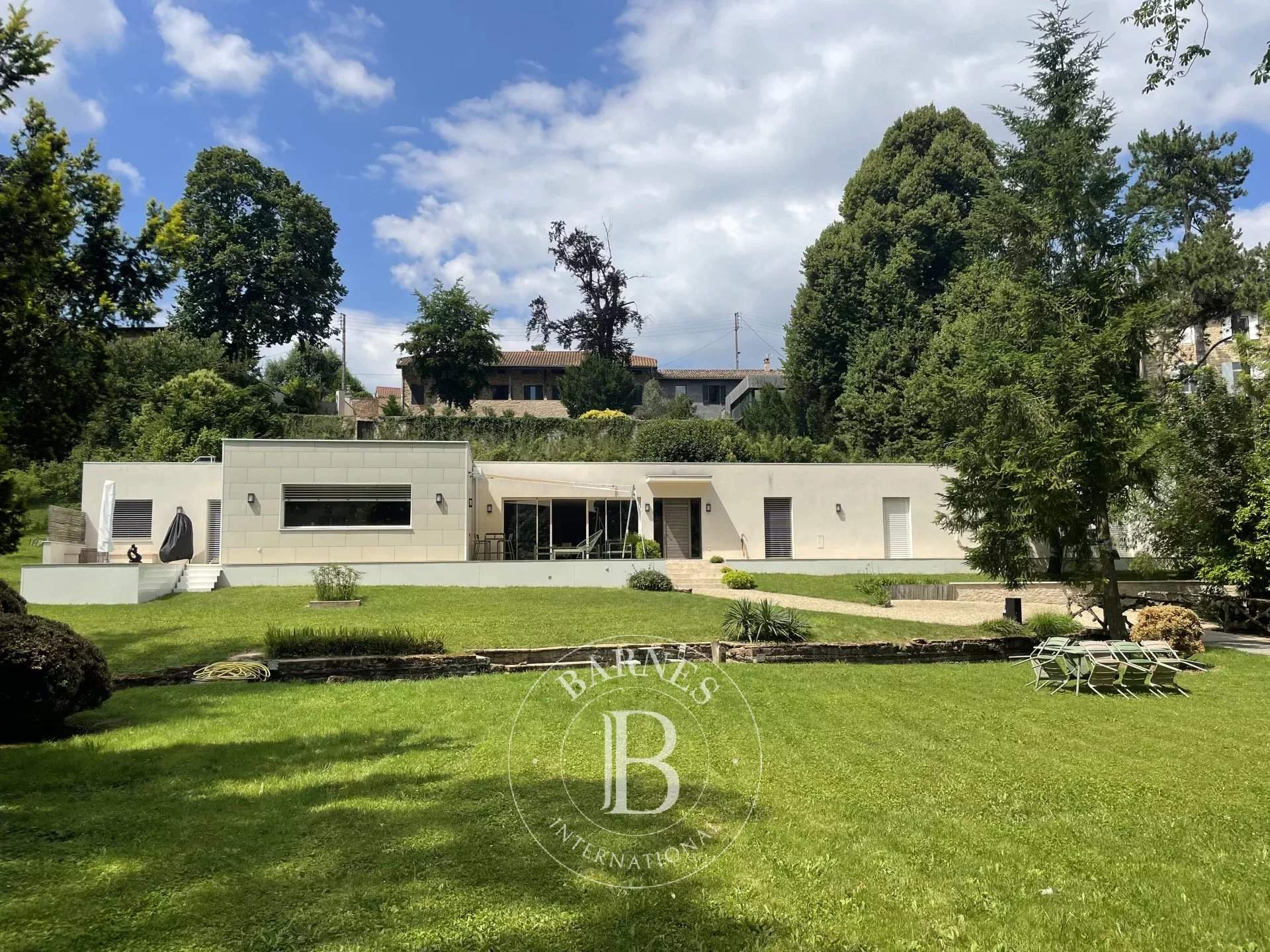 Mâcon  - Maison de ville 8 Pi&egrave;ces 5 Chambres - picture 1