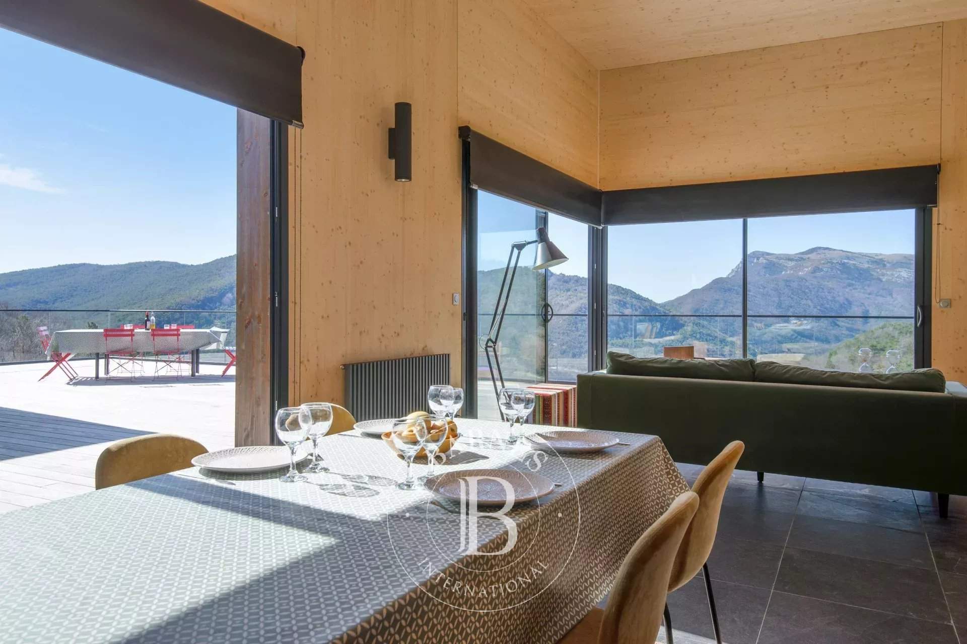 Grignan  - Propriété 24 Pièces 17 Chambres - picture 11